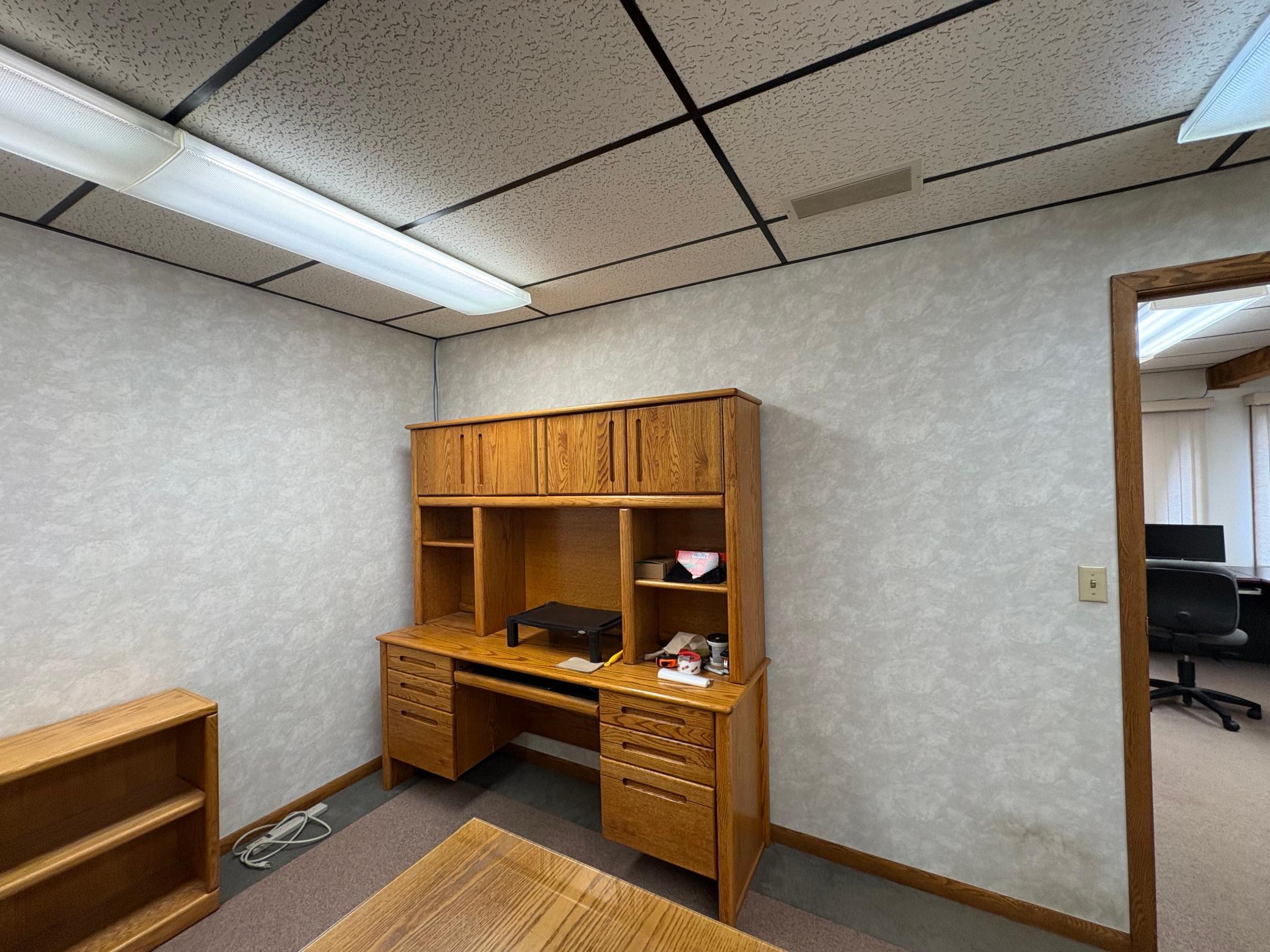 main property photo 8
