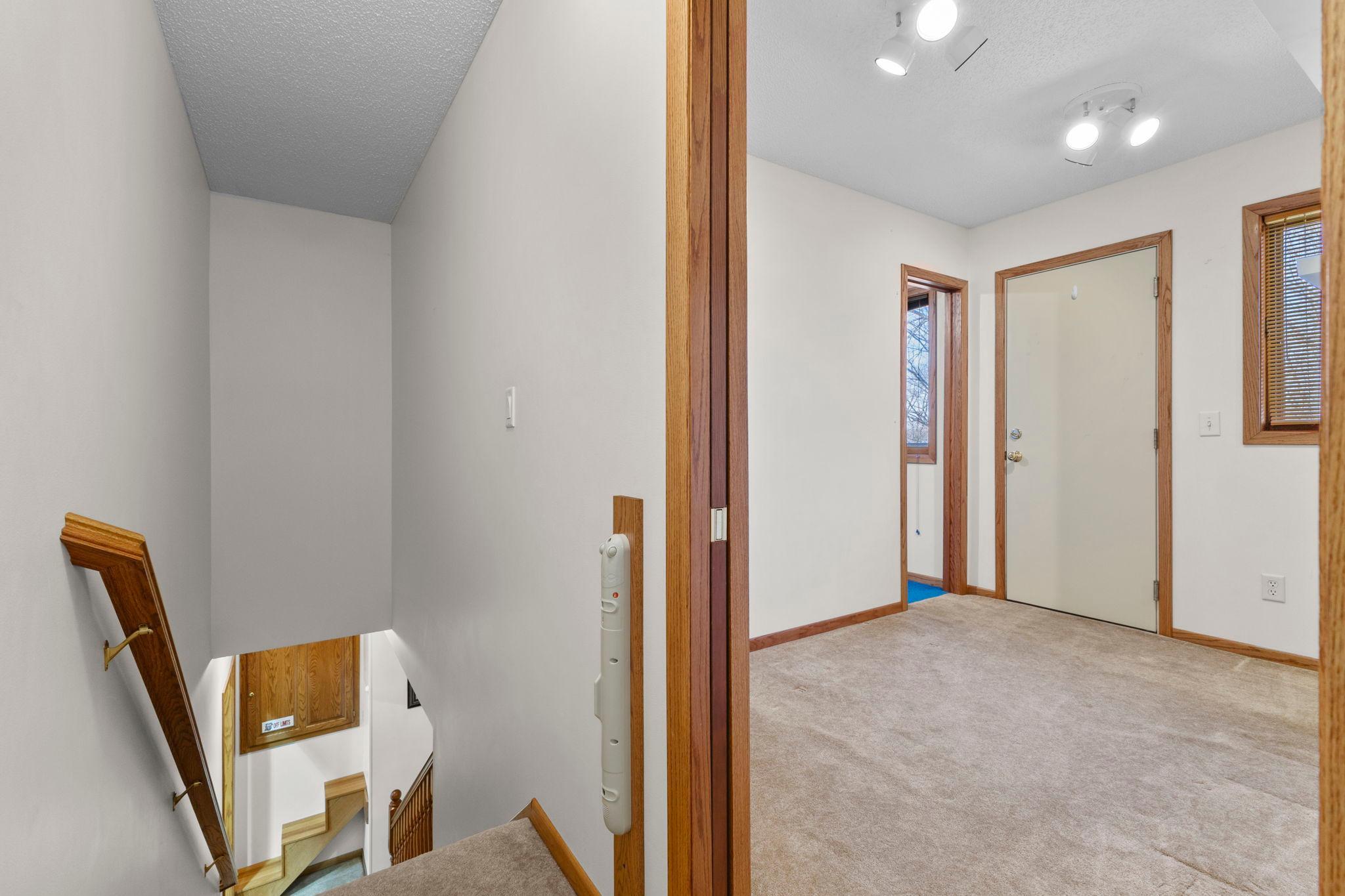 main property photo 24