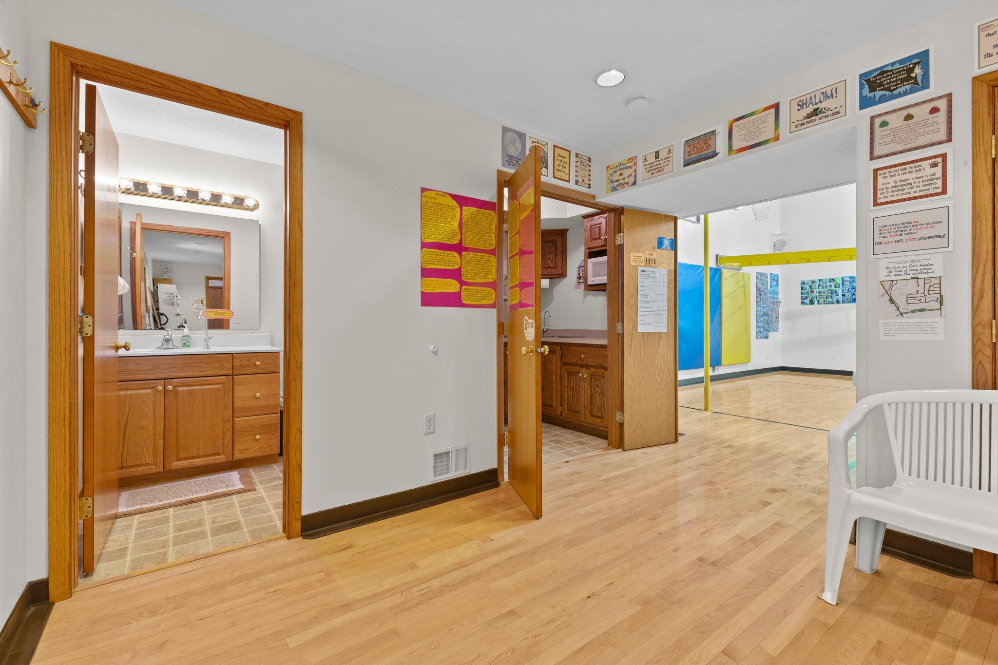 main property photo 47