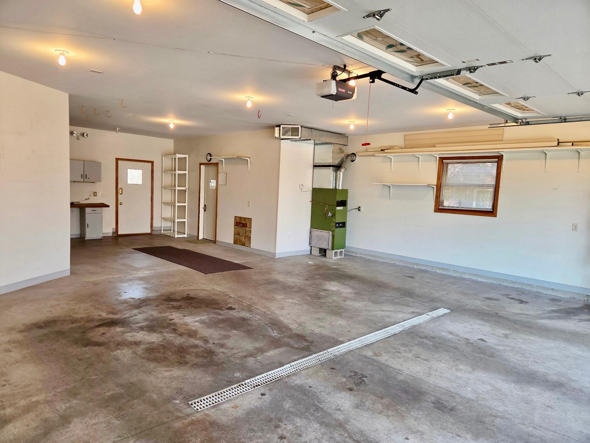 main property photo 66