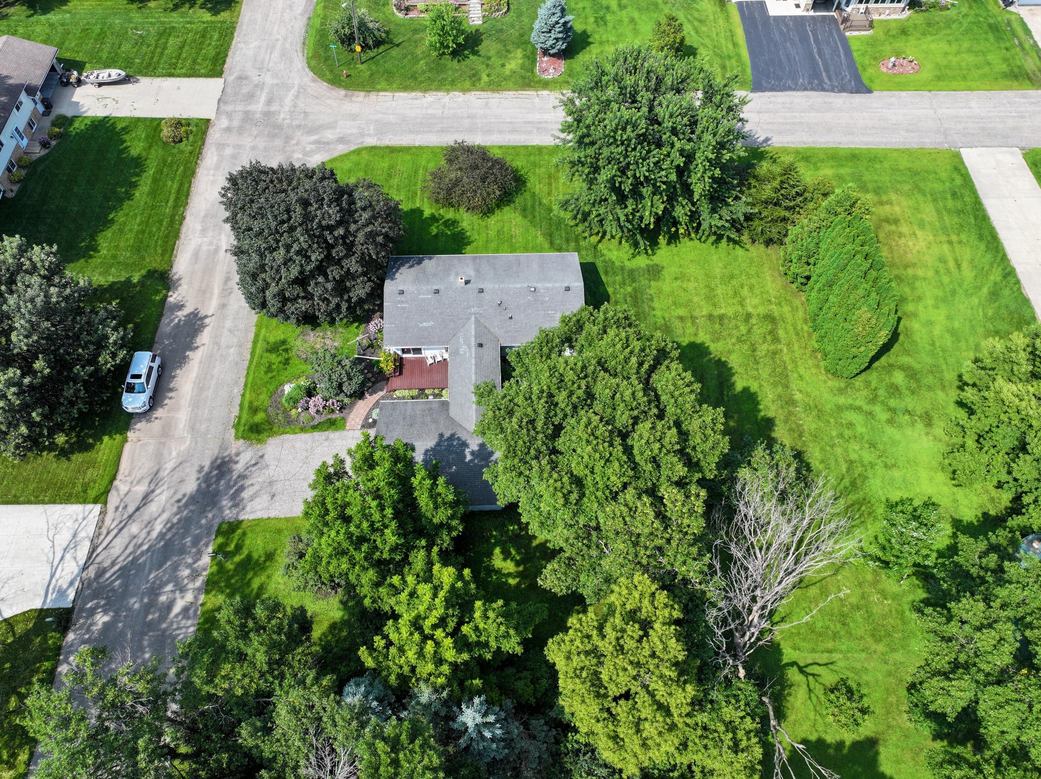 main property photo 27