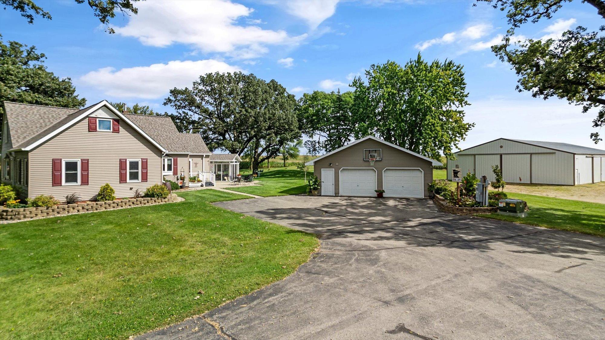 main property photo 54