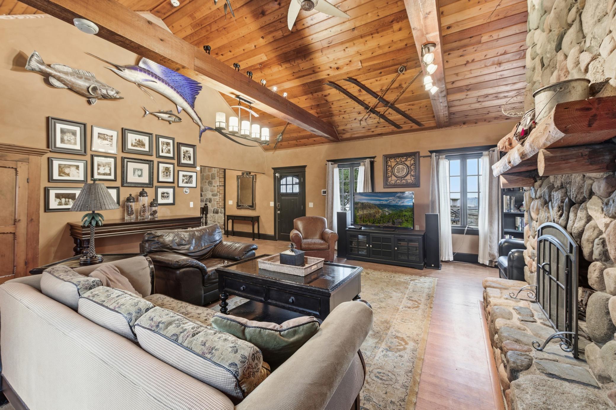 main property photo 65