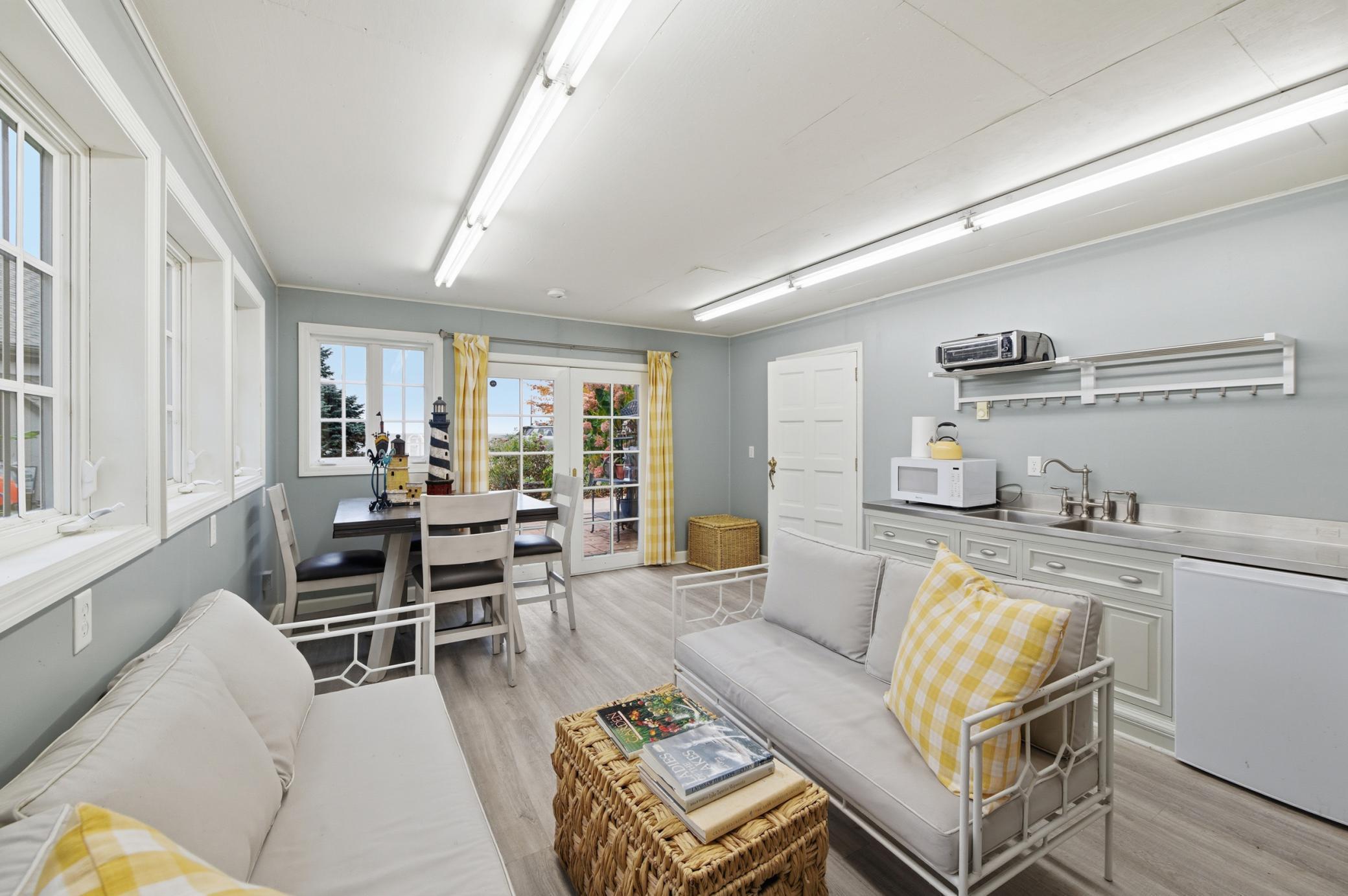 main property photo 89