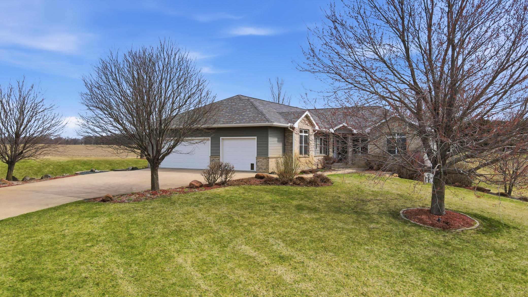 main property photo 70