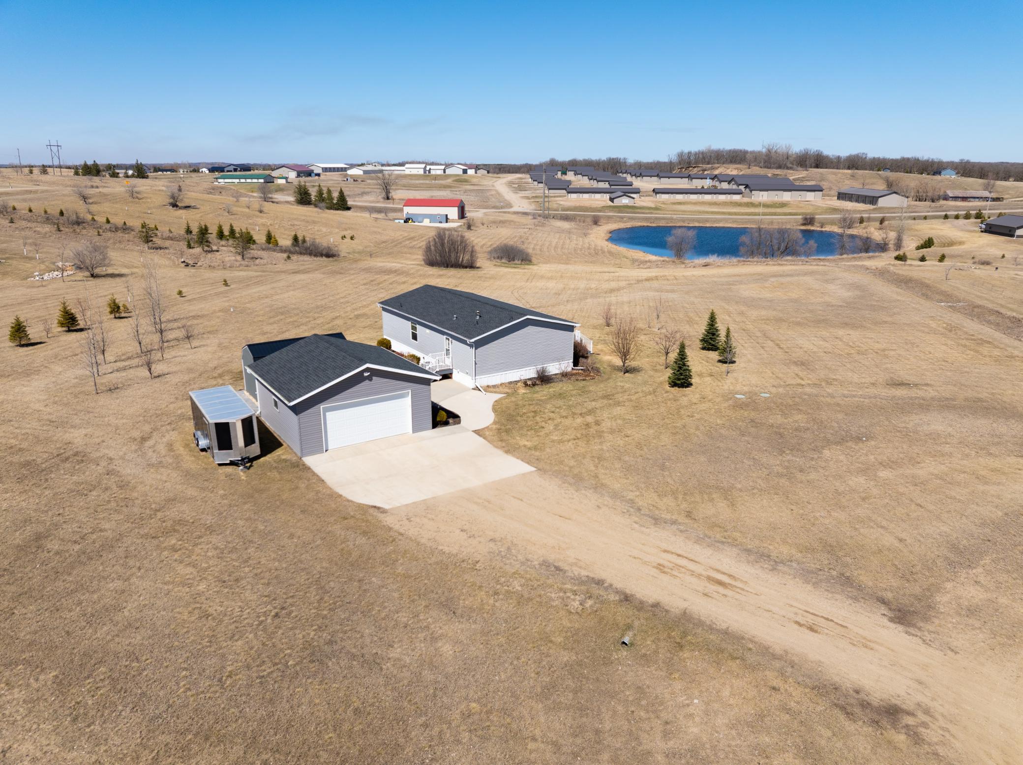 main property photo 36