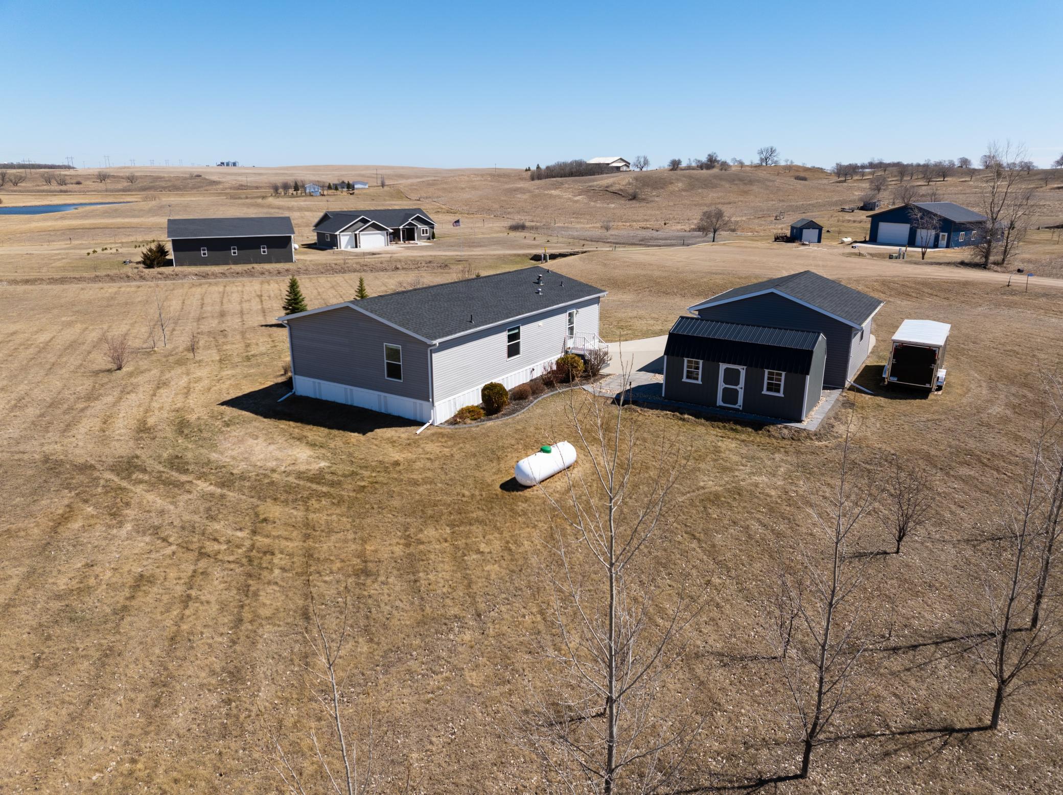 main property photo 37