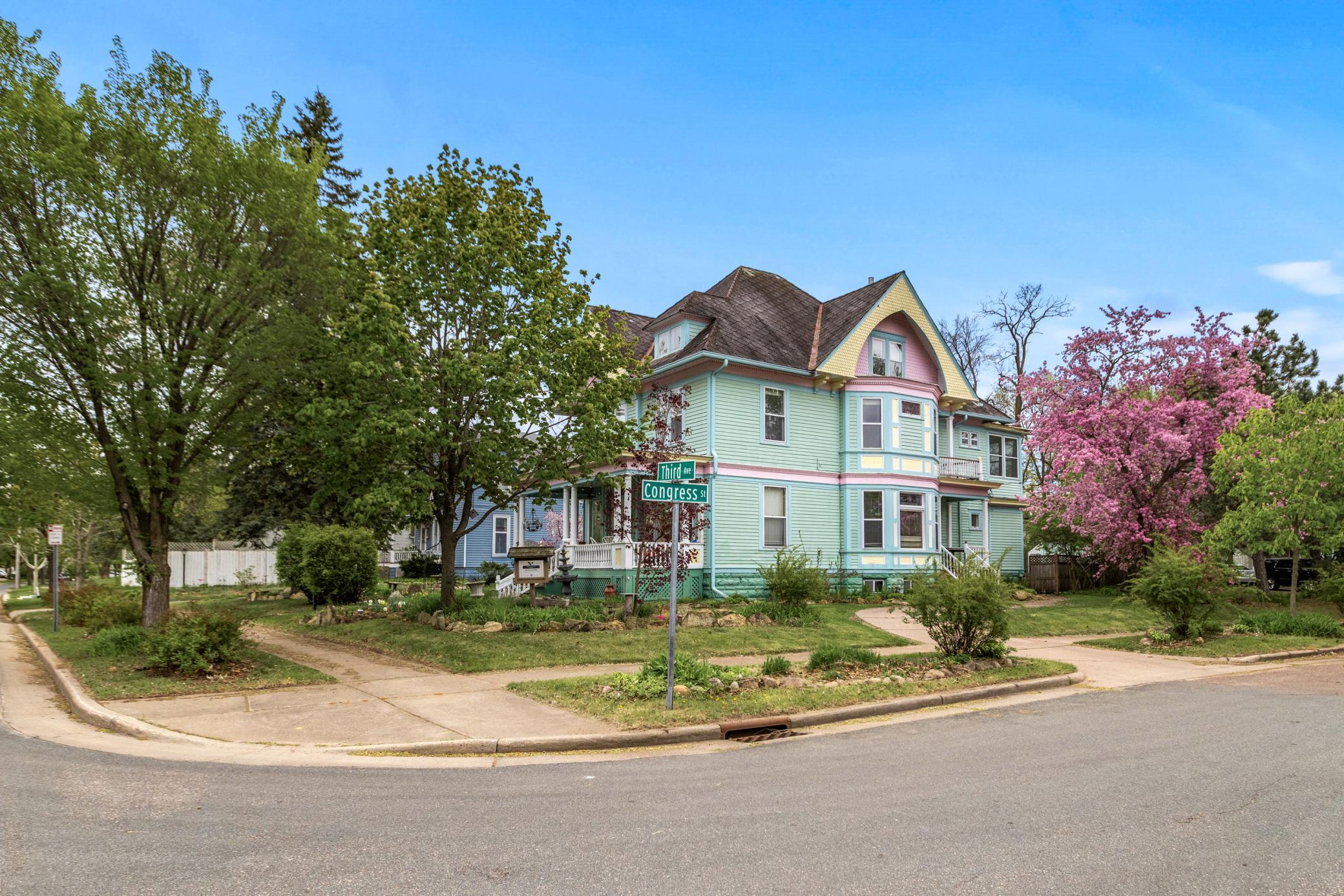 main property photo 50