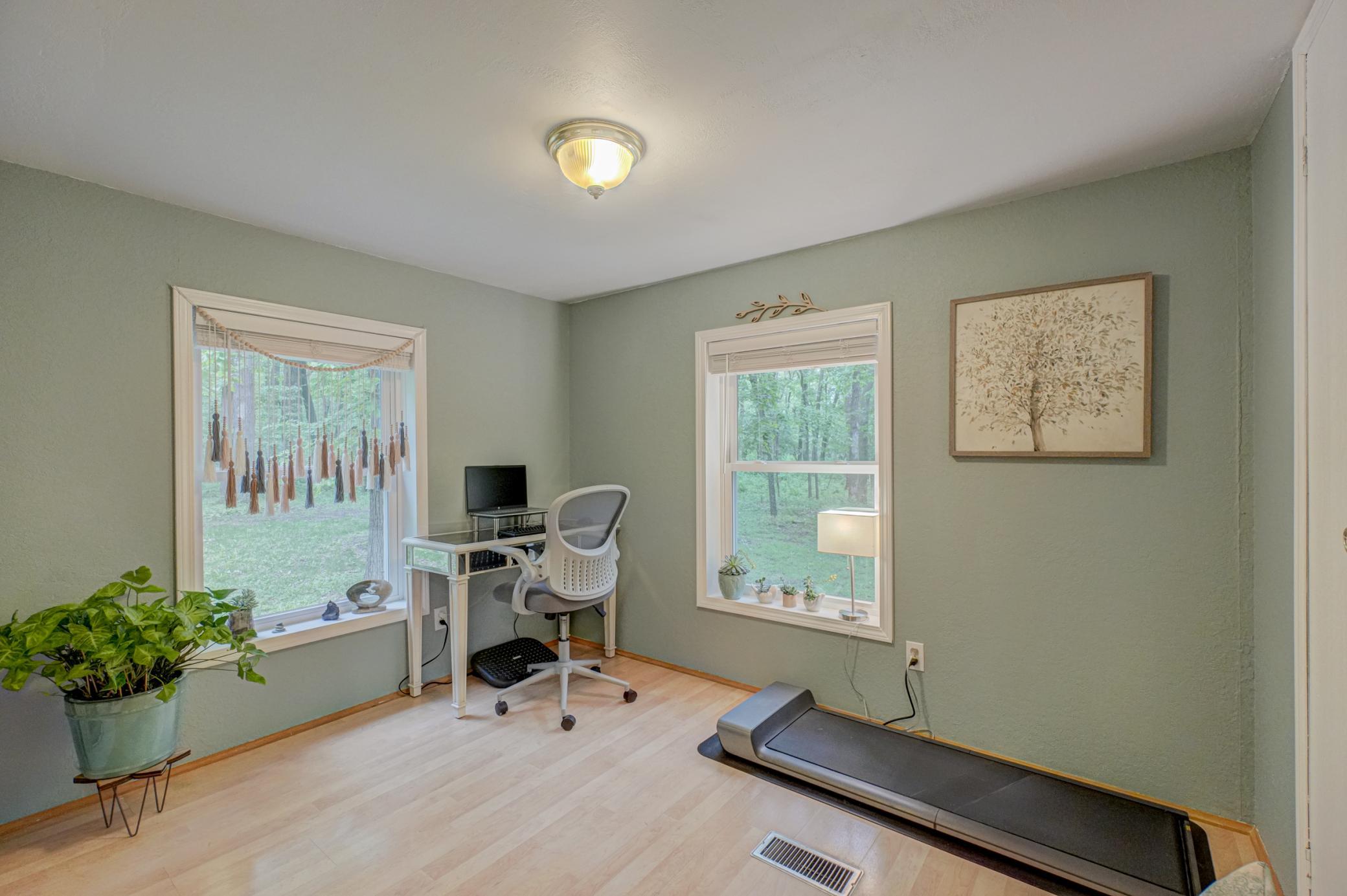 property viewer photo 23
