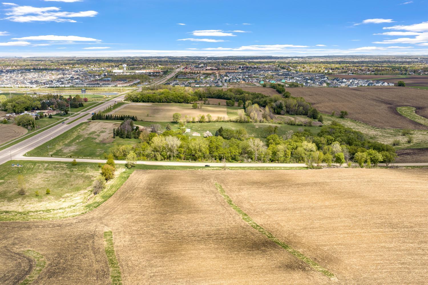 main property photo 46