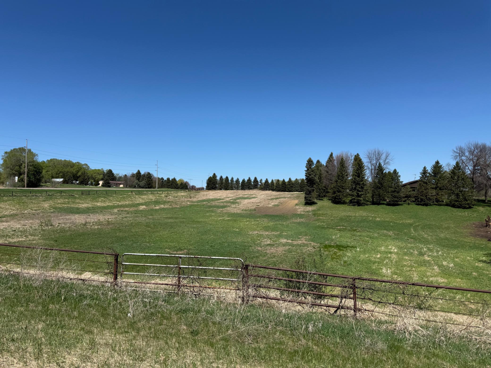 main property photo 7