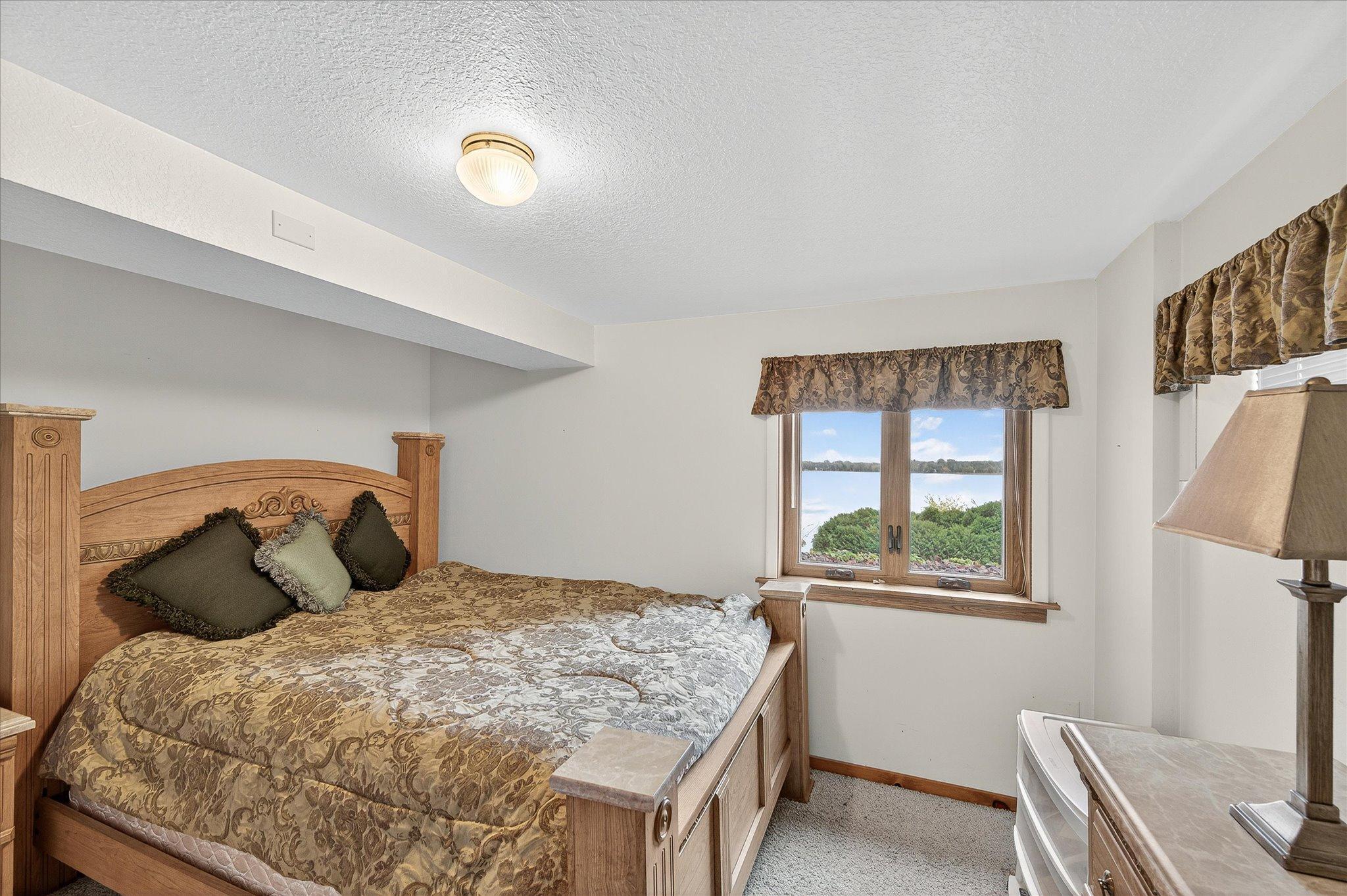 main property photo 70
