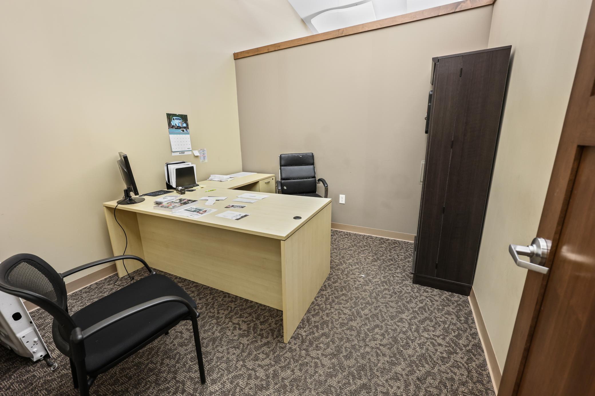main property photo 41