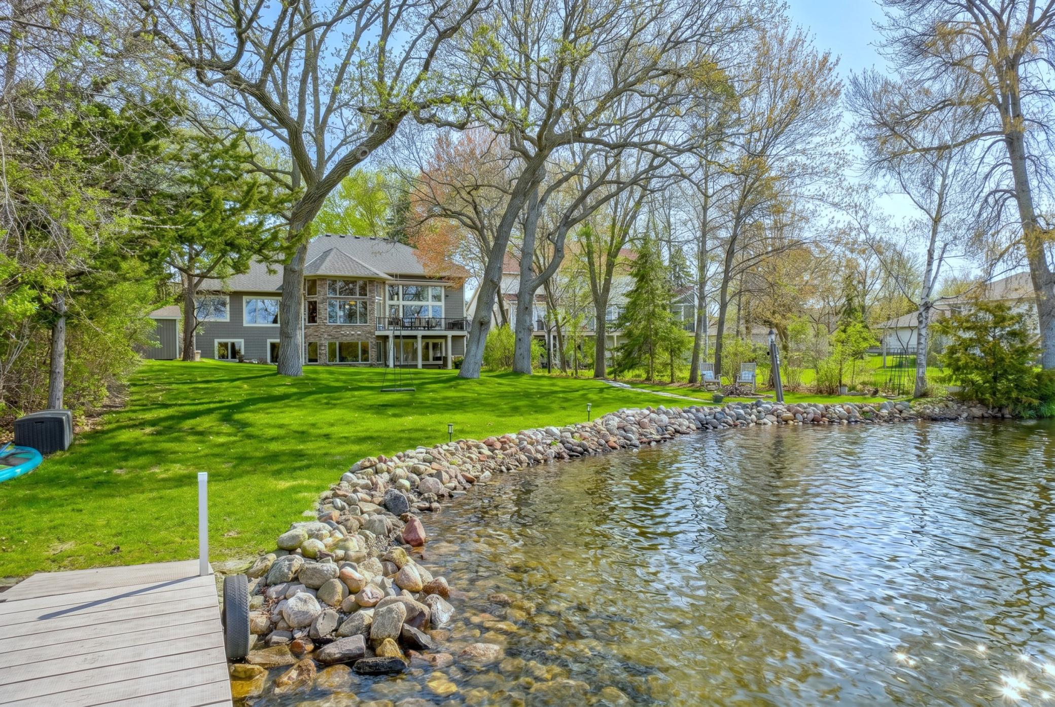 main property photo 37