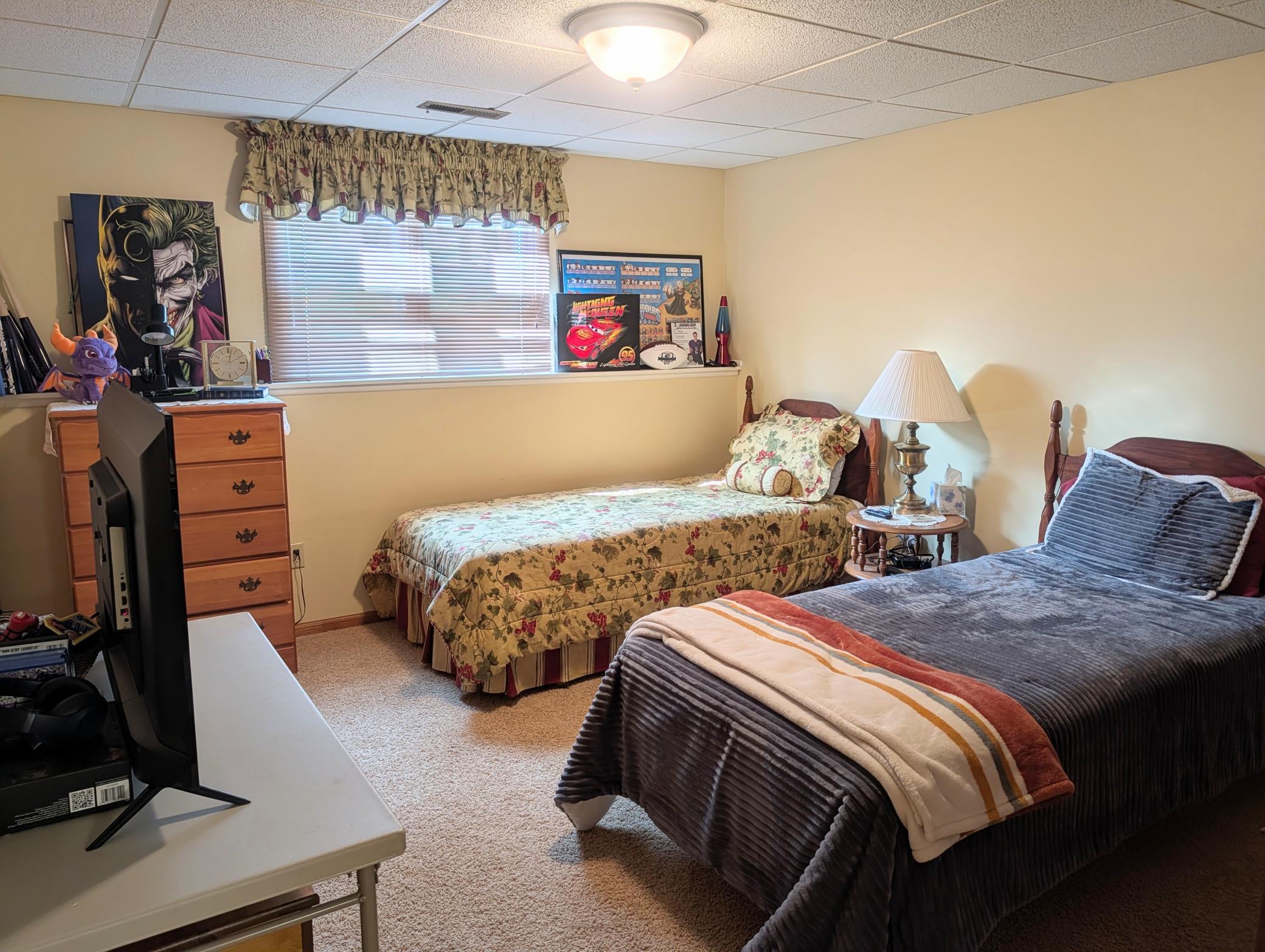 main property photo 34