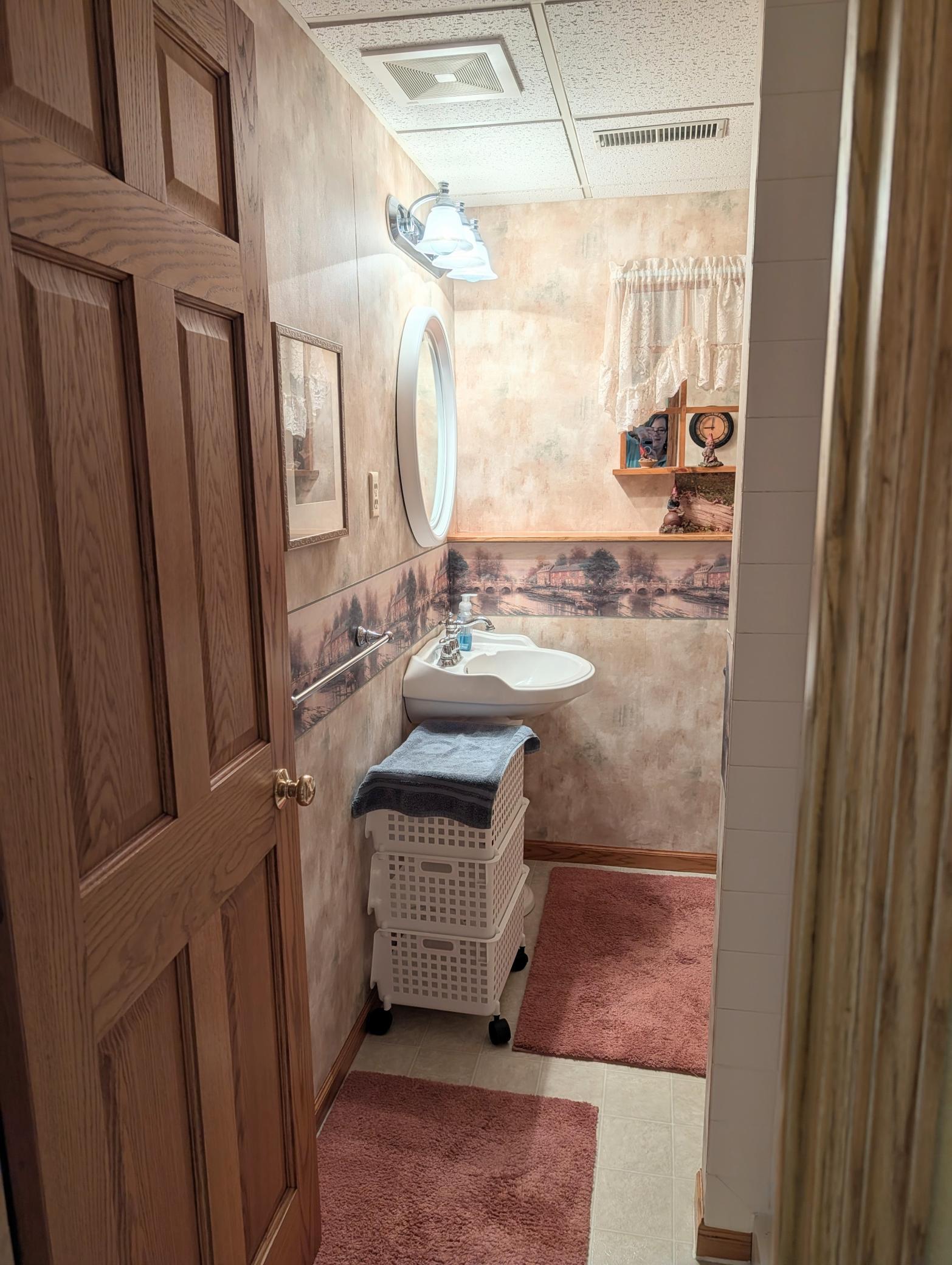 main property photo 37