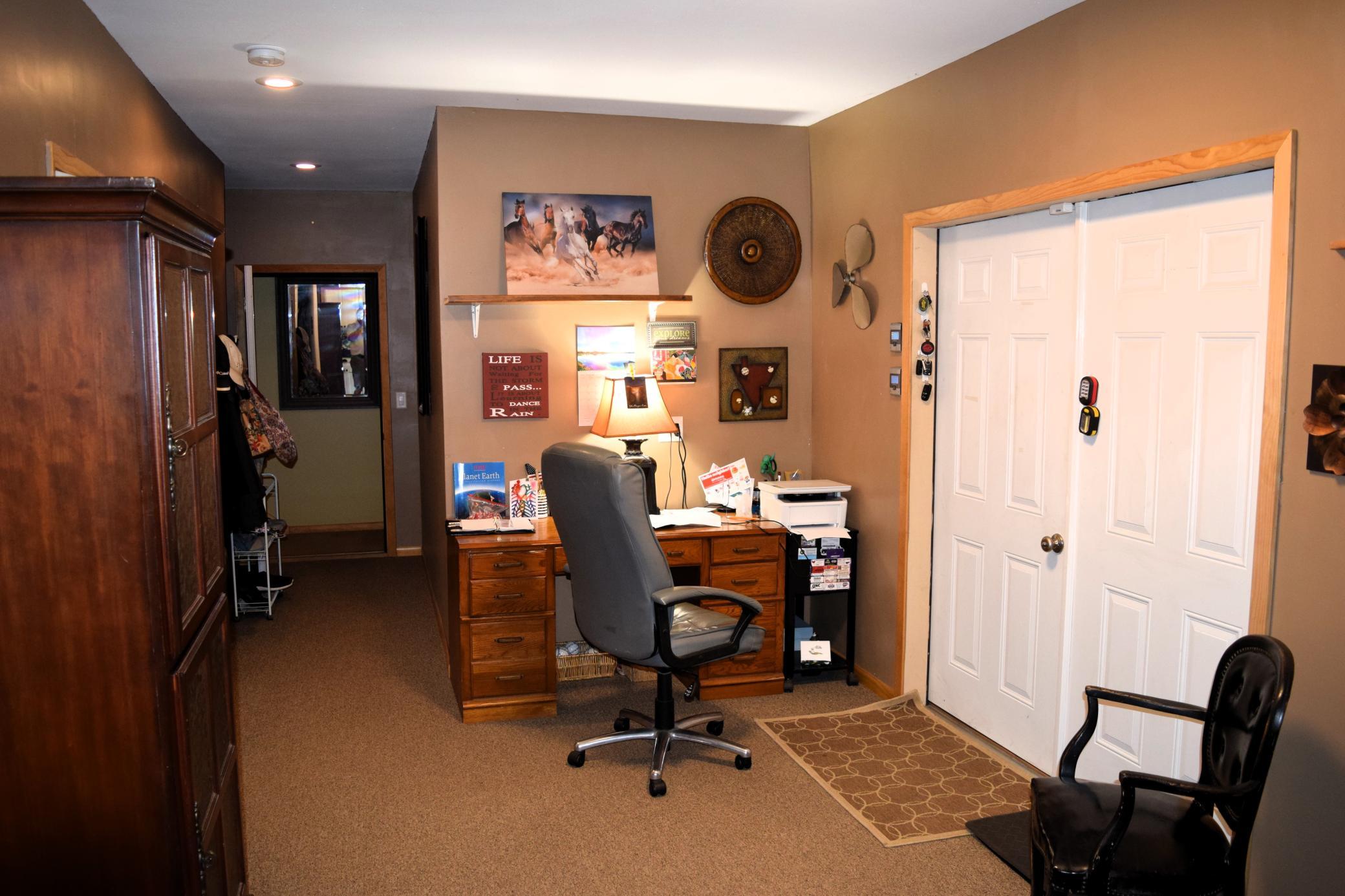 main property photo 15