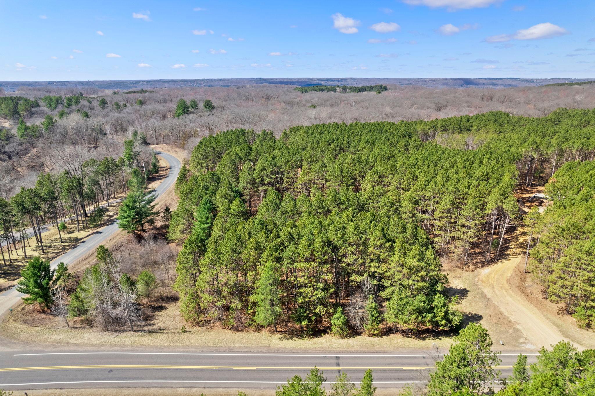 main property photo 11