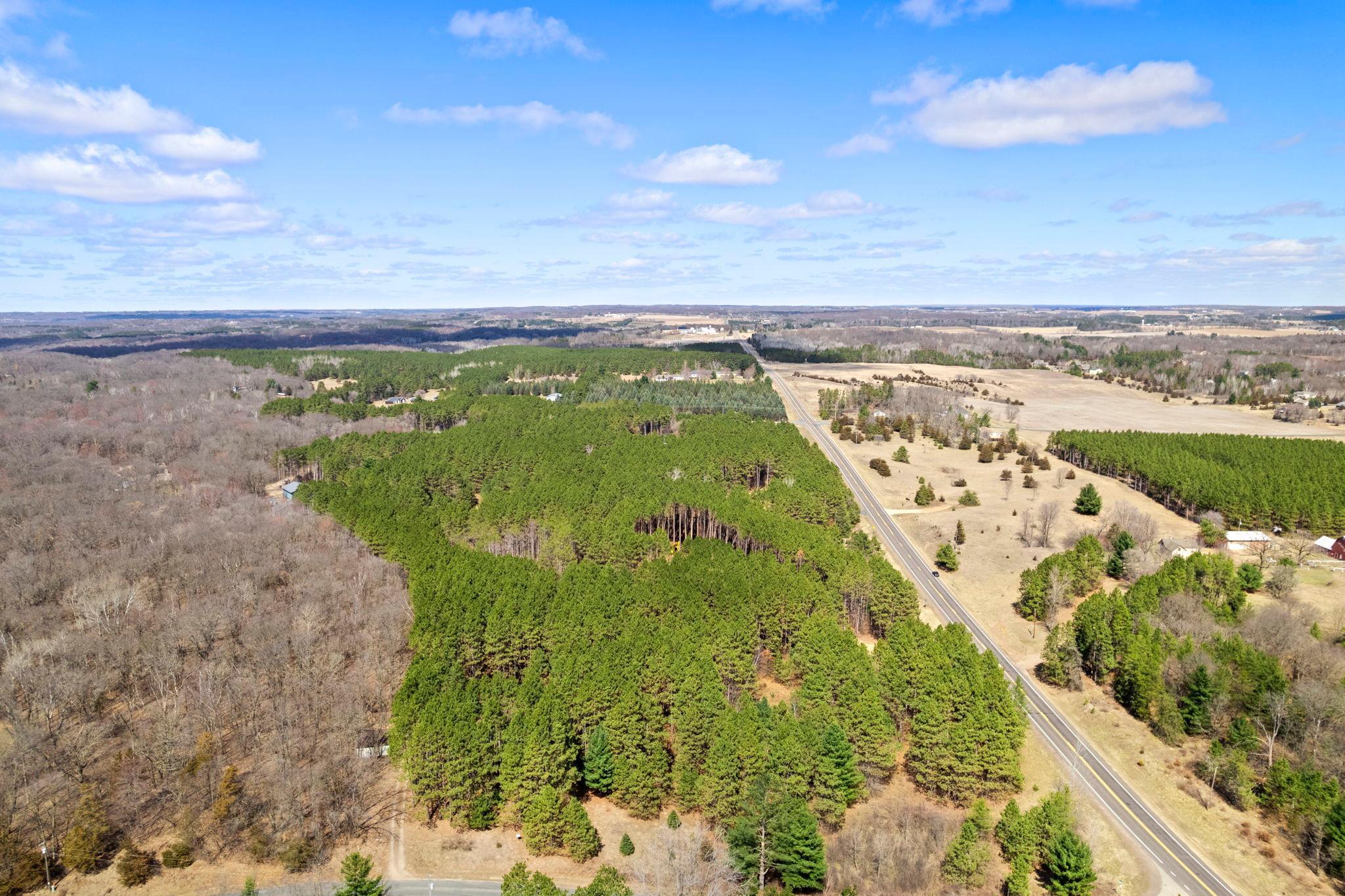 main property photo 31
