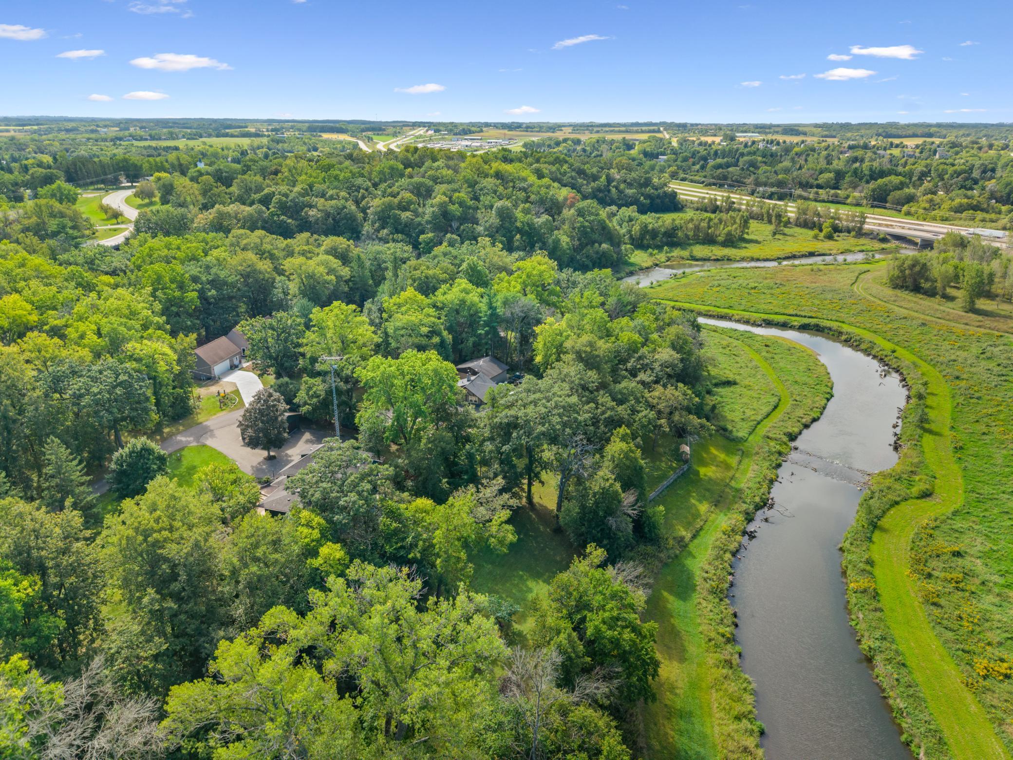 main property photo 37