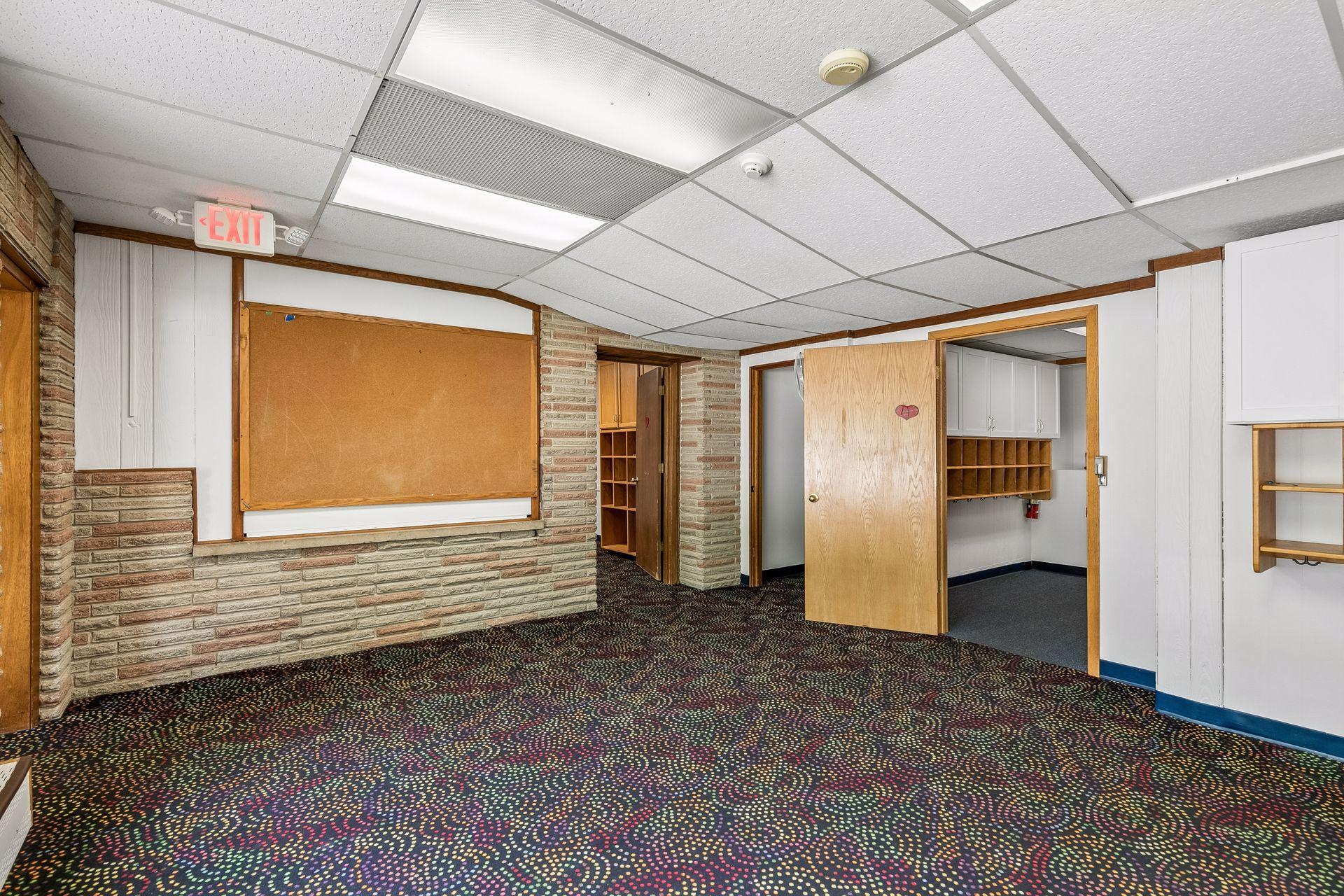 main property photo 40