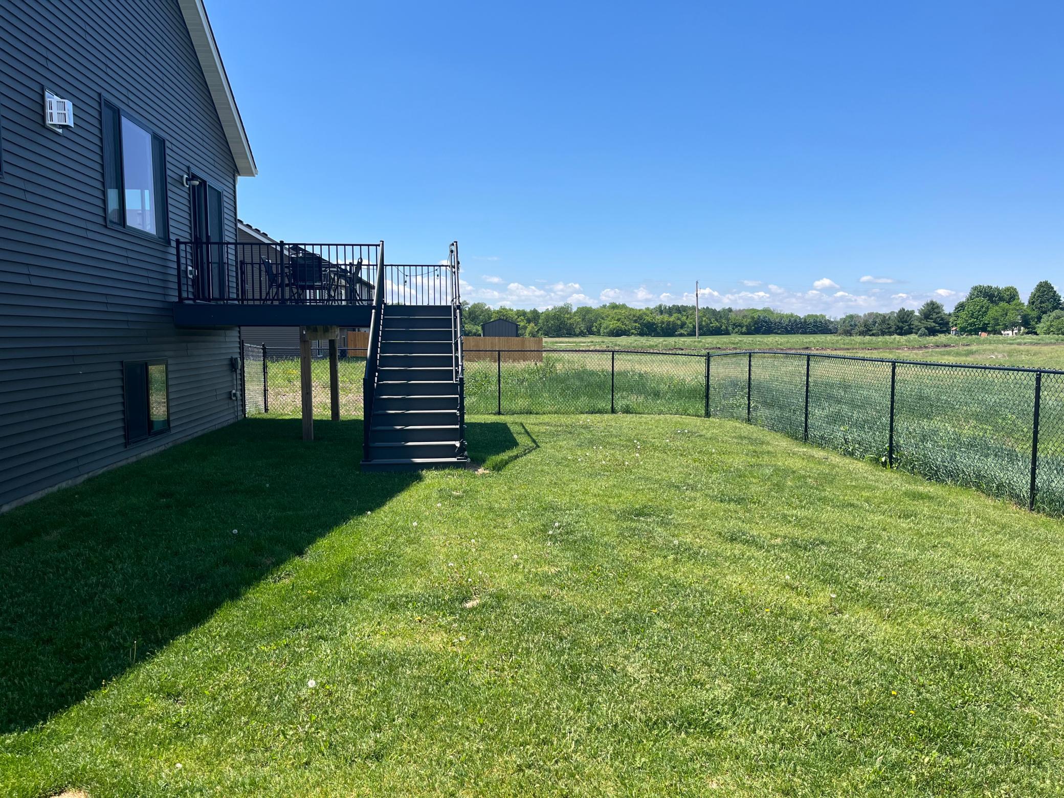 main property photo 48