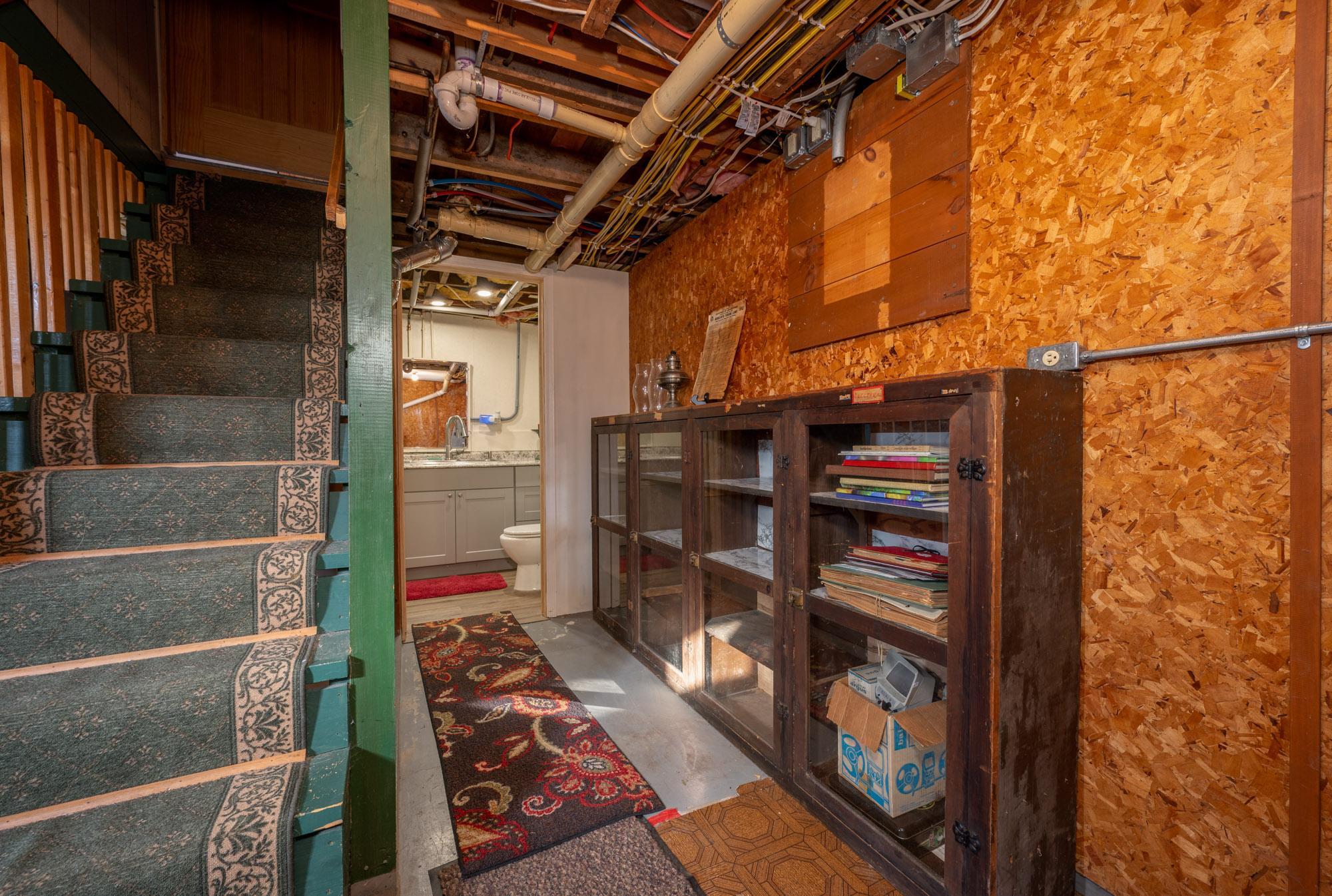 main property photo 39