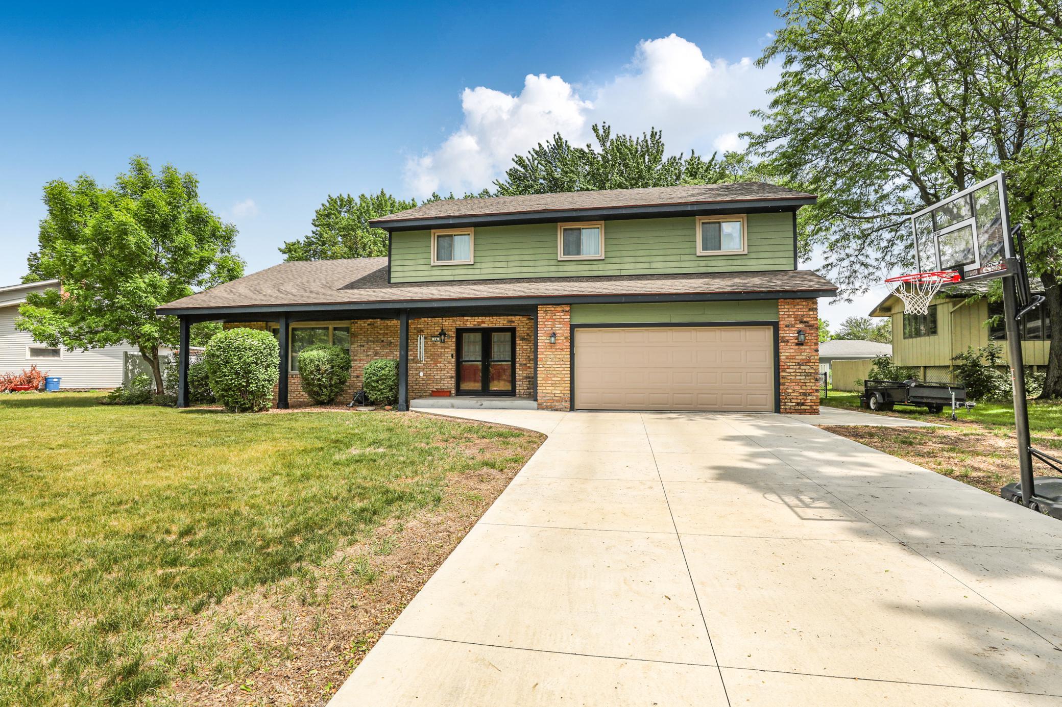 main property photo 2