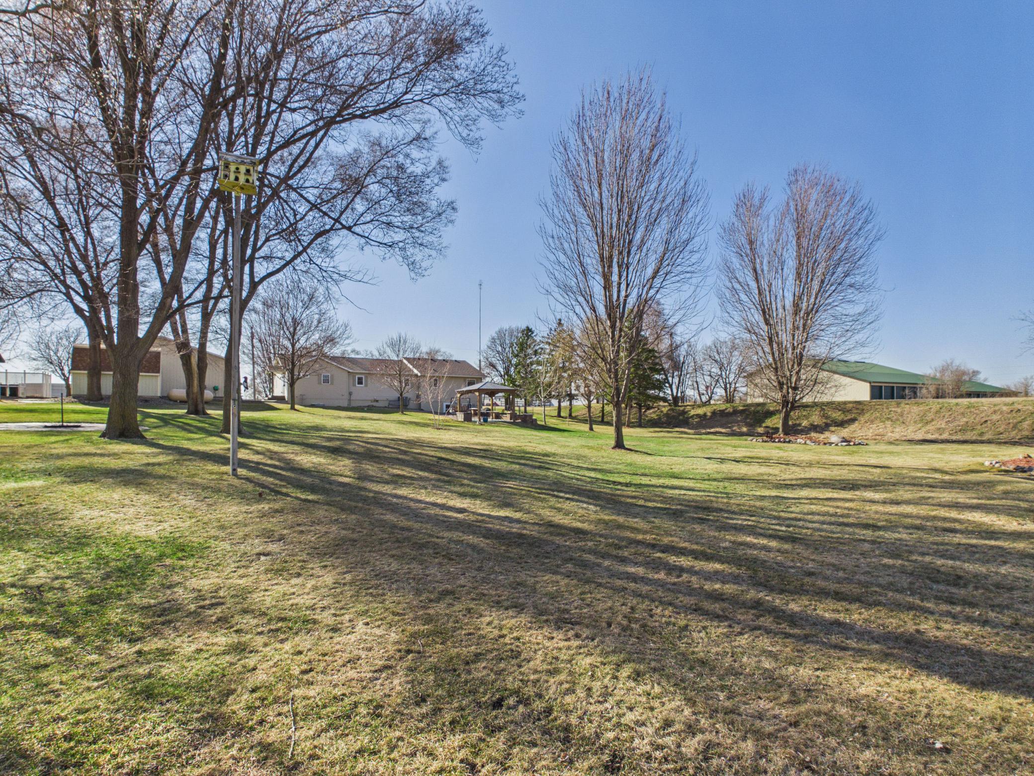 main property photo 6