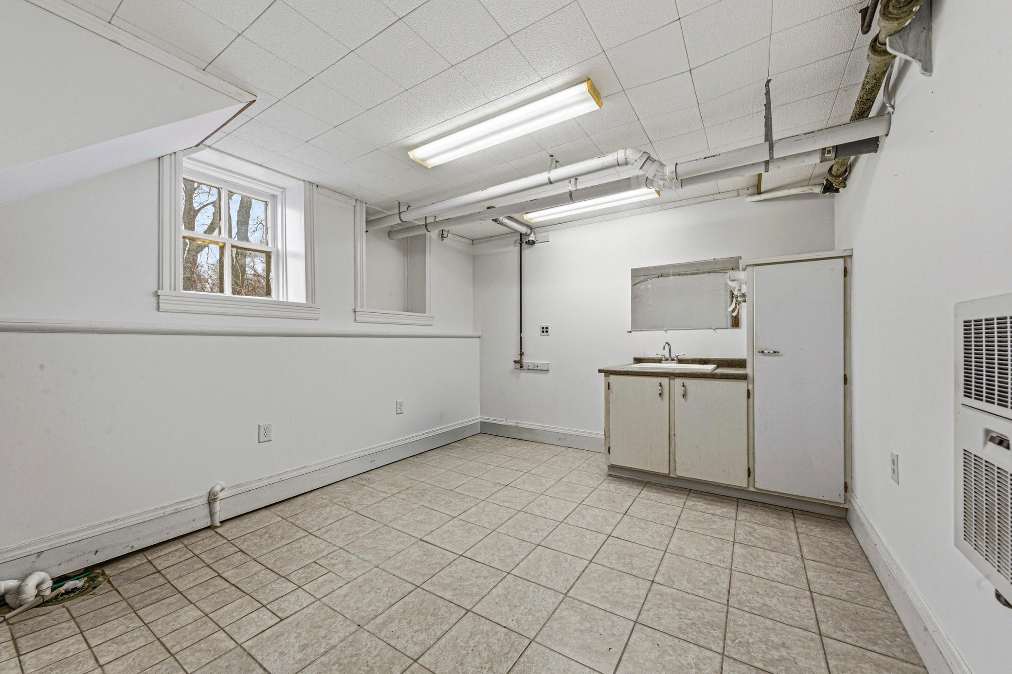 main property photo 71