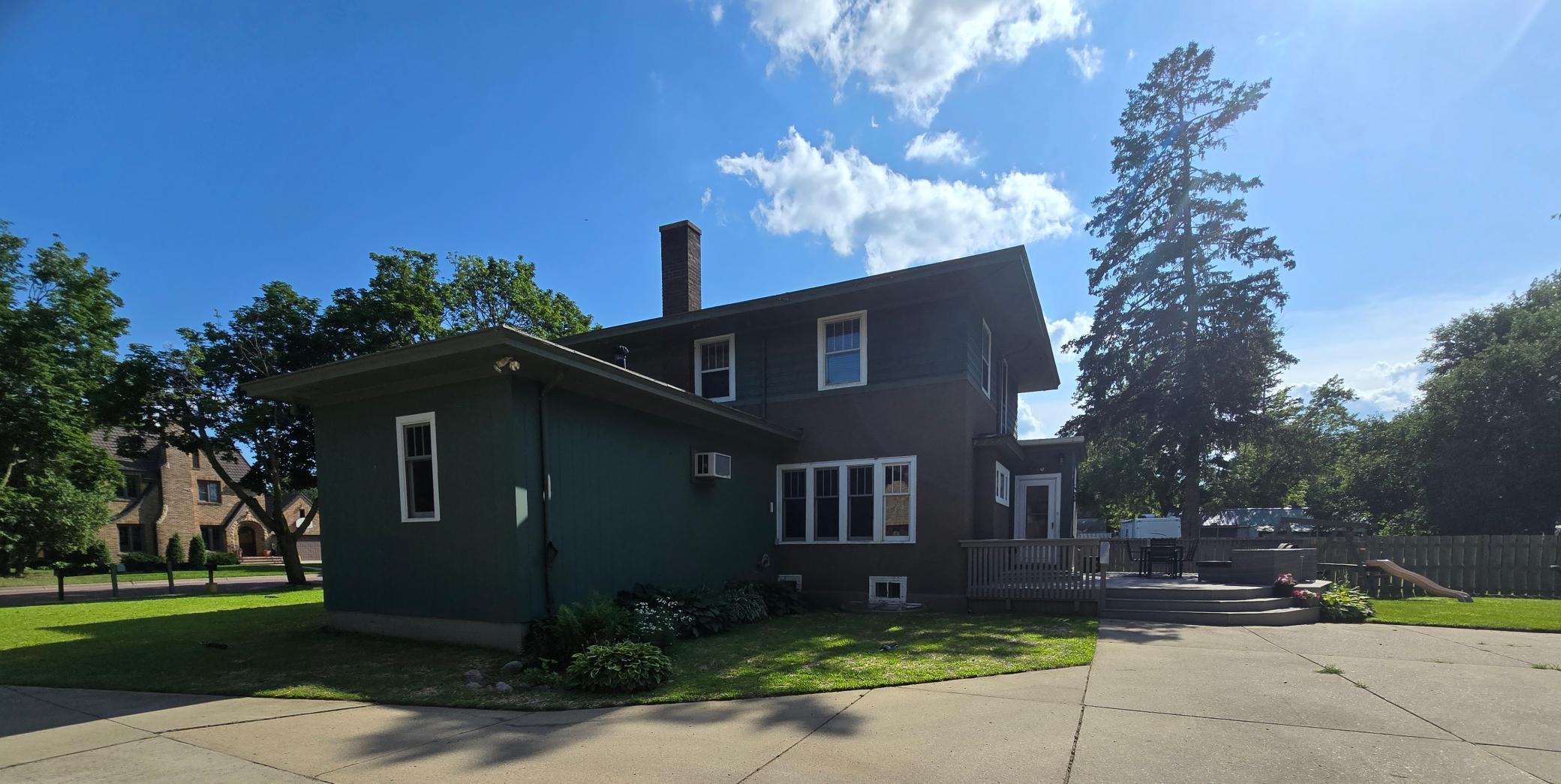 main property photo 20