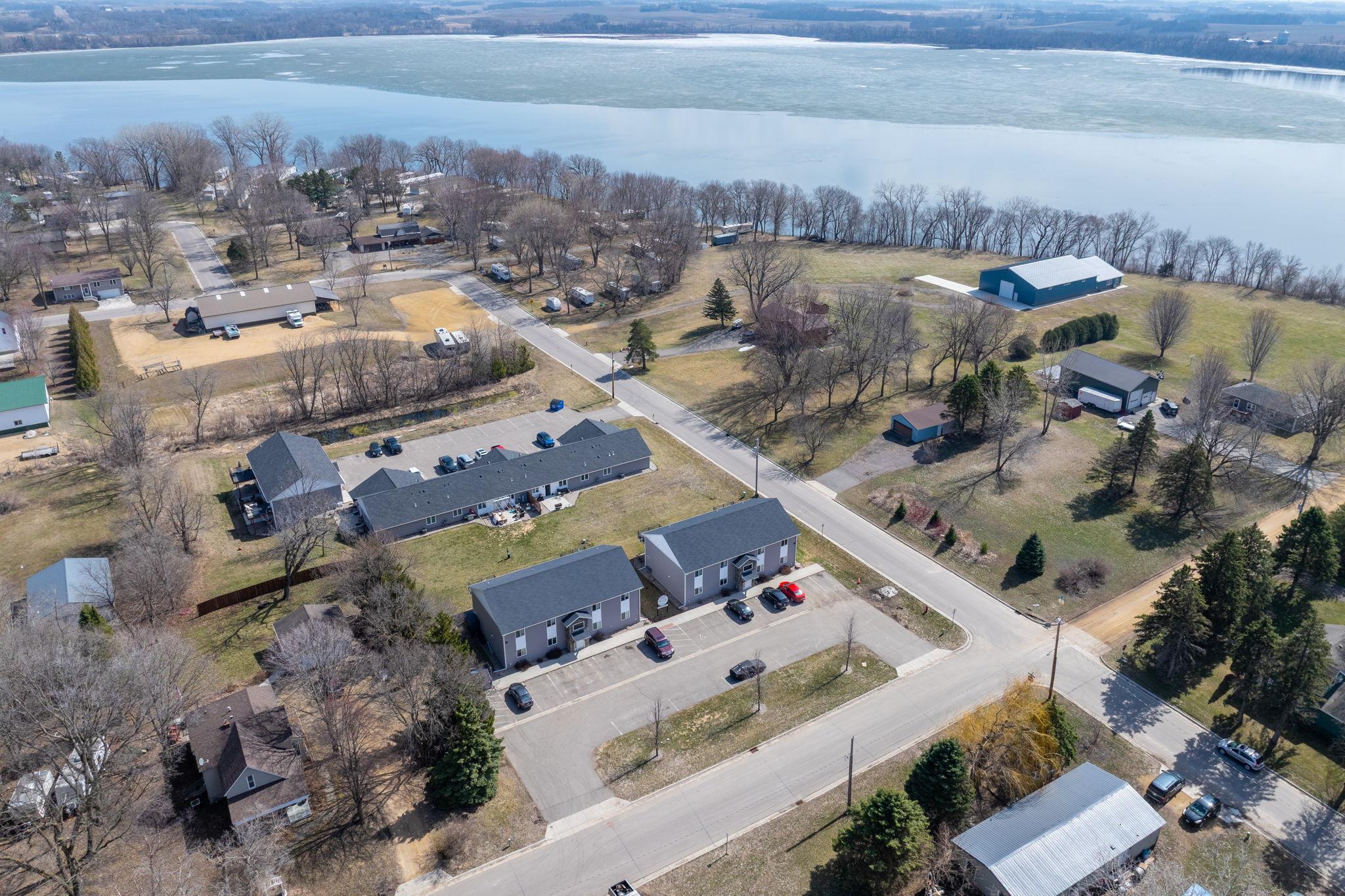main property photo 42