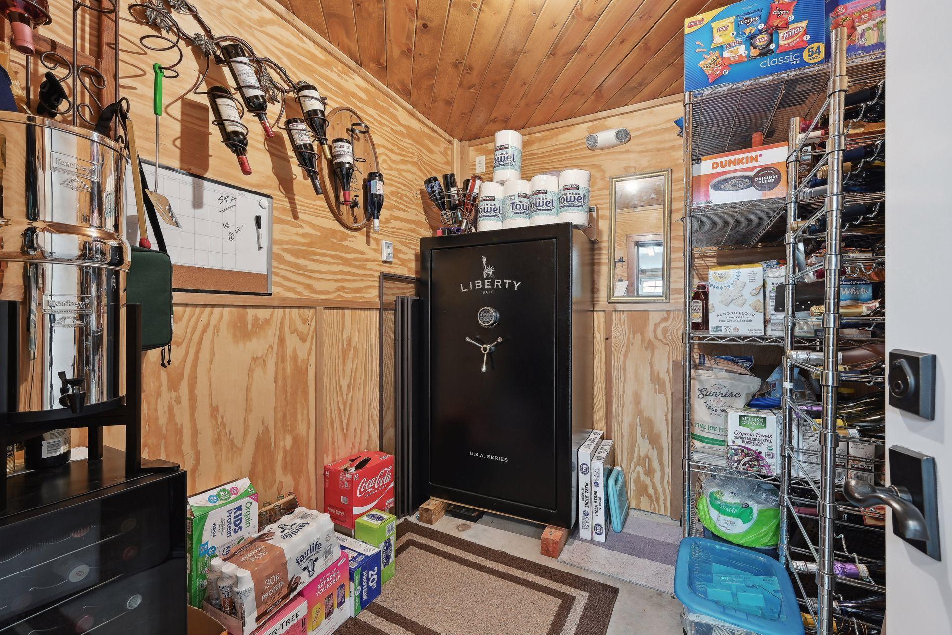 main property photo 25
