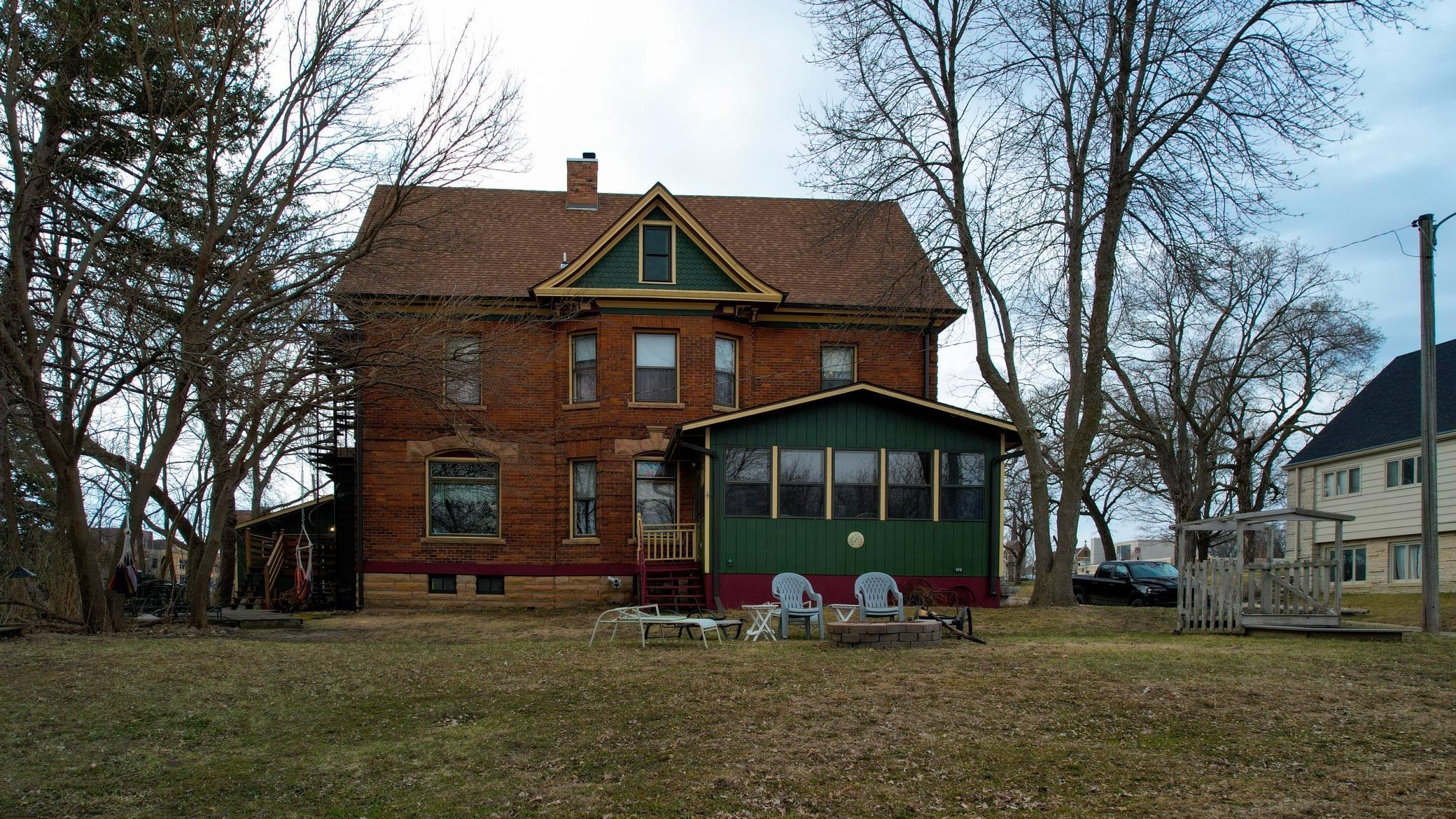 main property photo 126