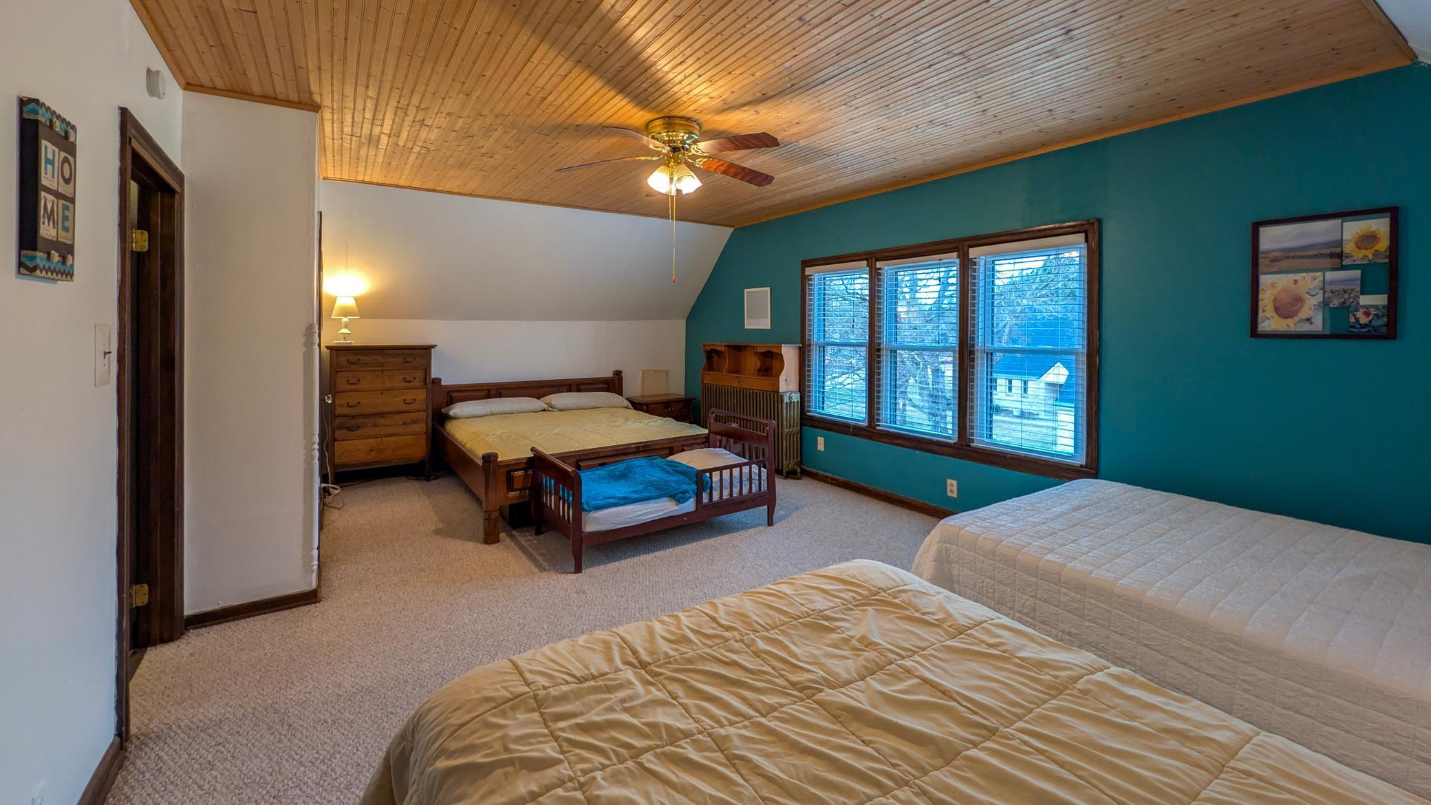 main property photo 76