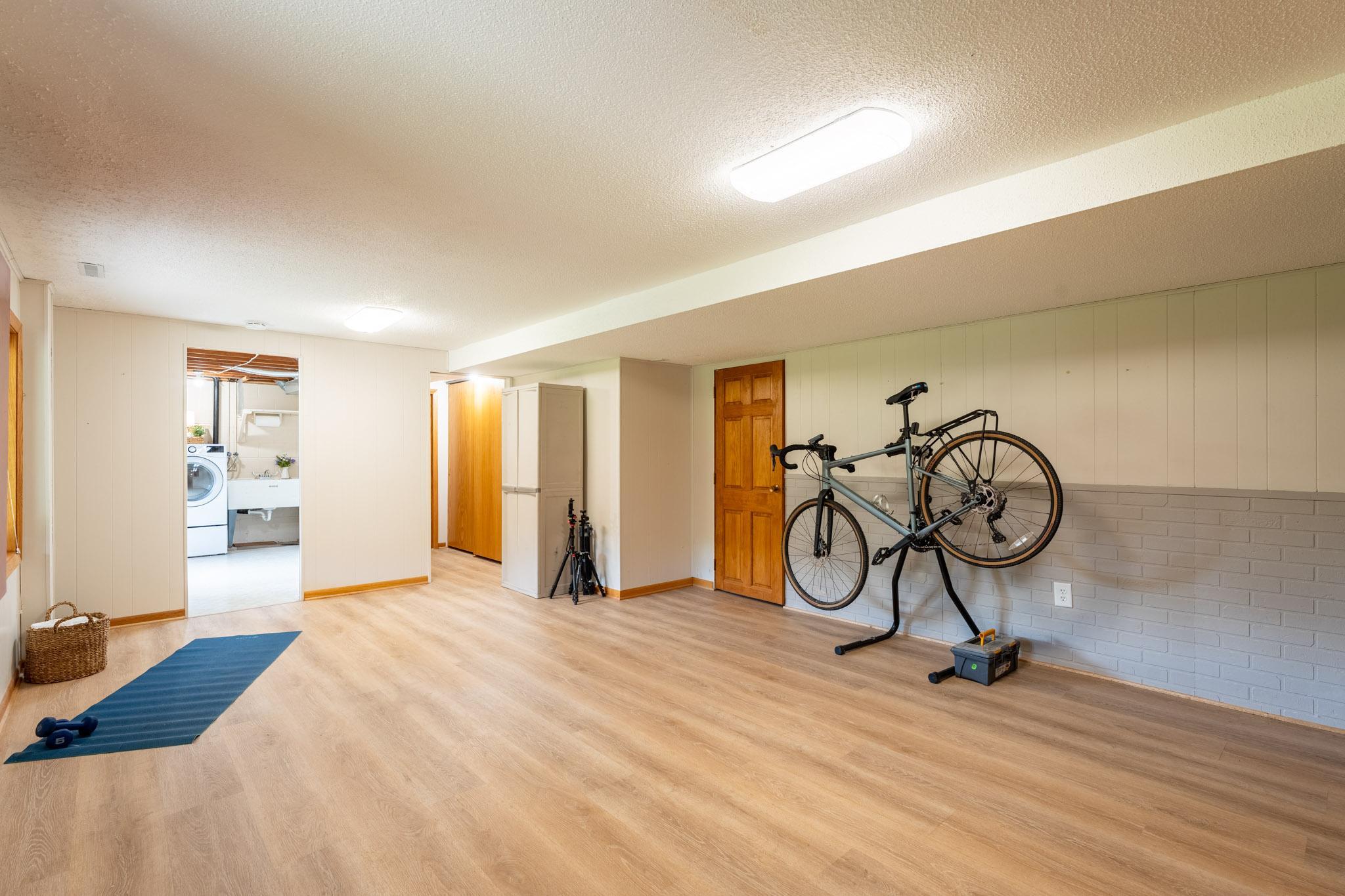 main property photo 58