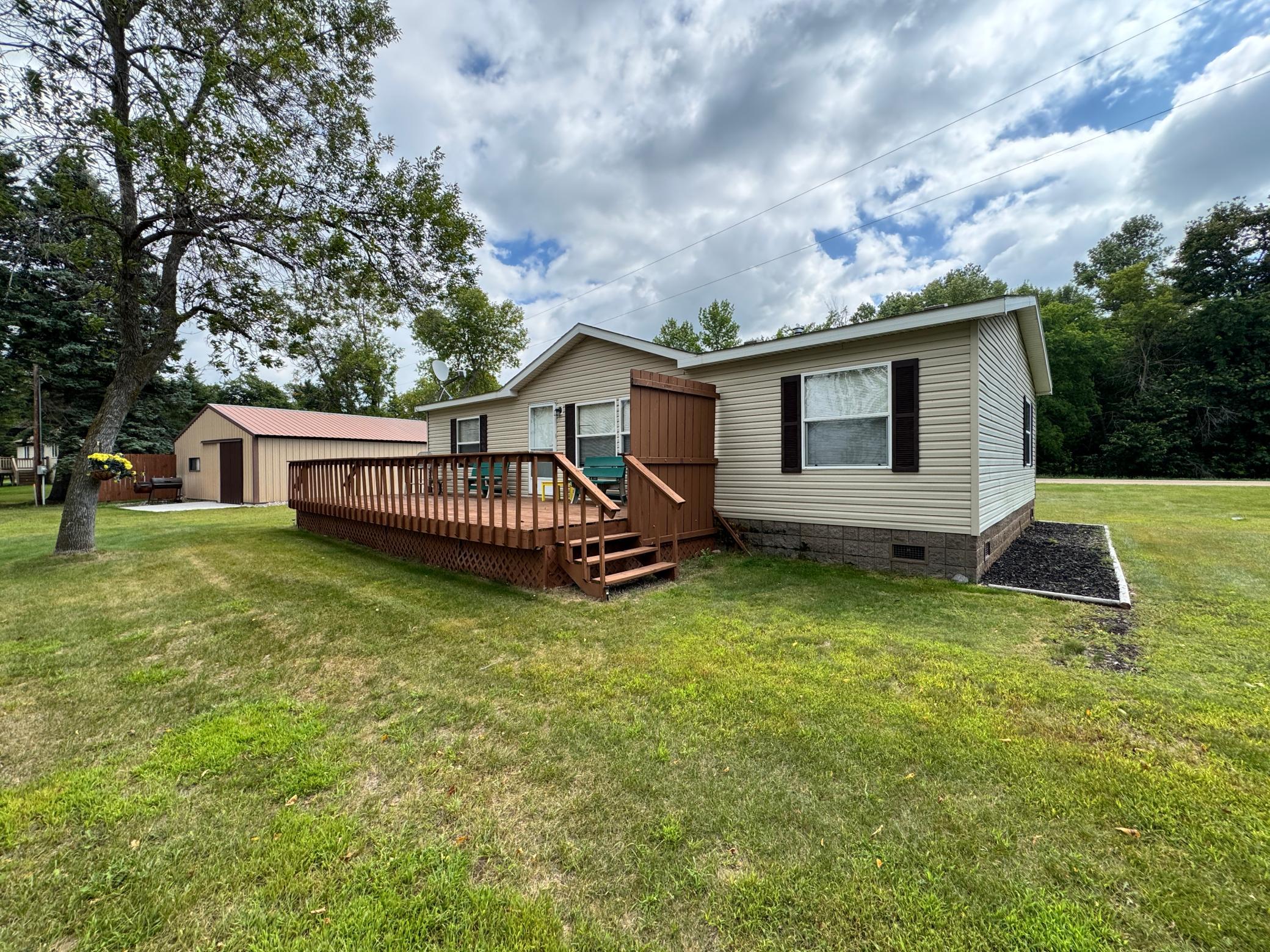 main property photo 44