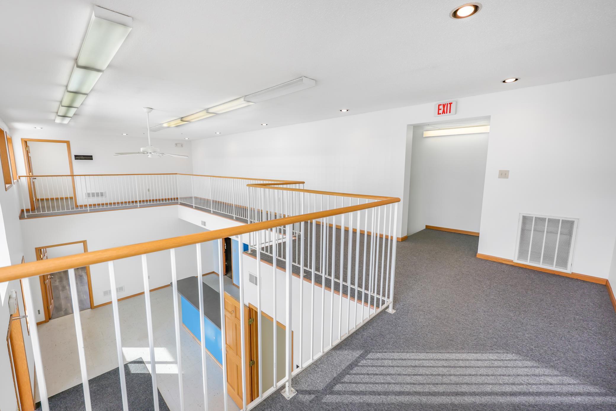 main property photo 11
