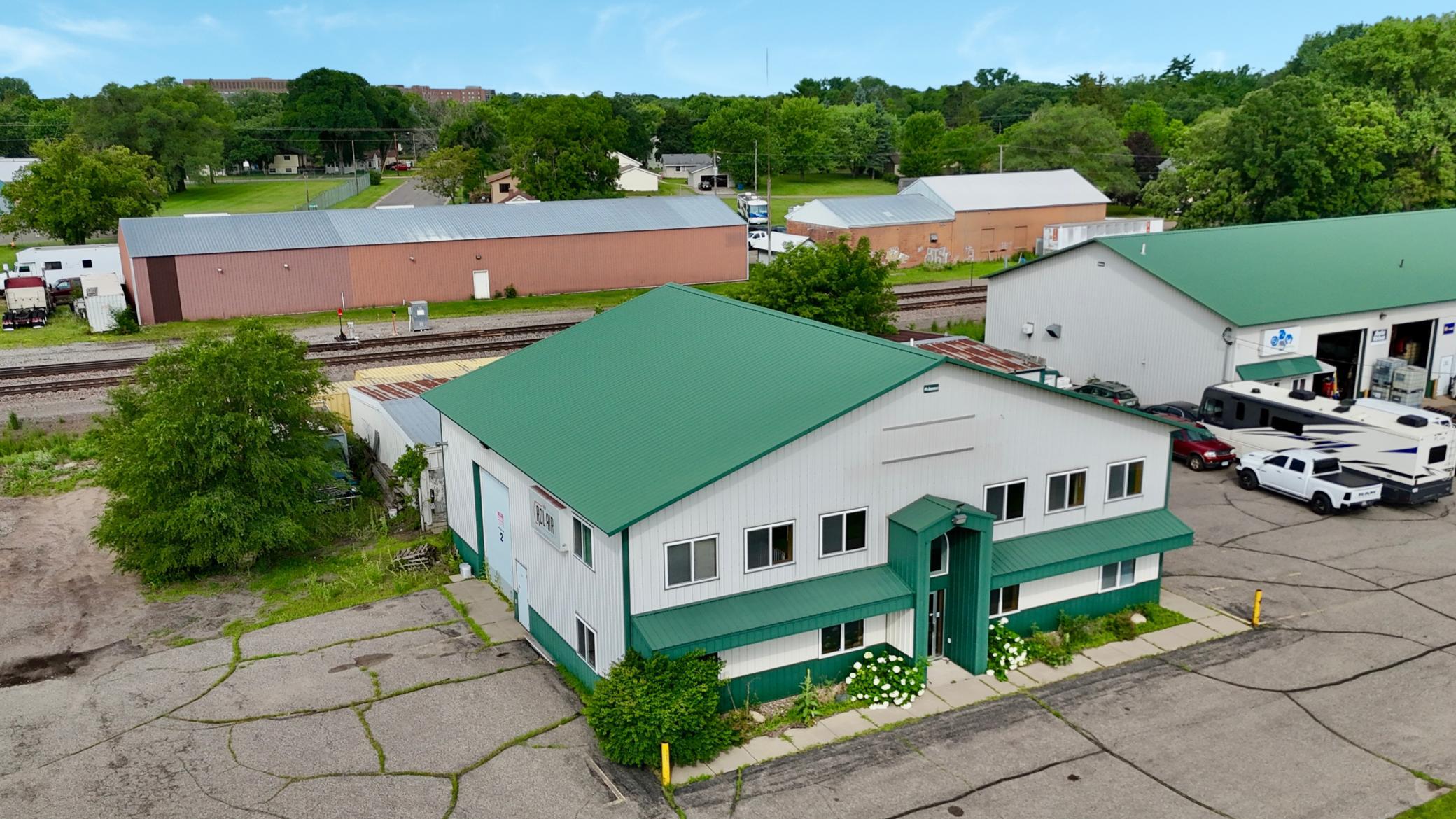 main property photo 2
