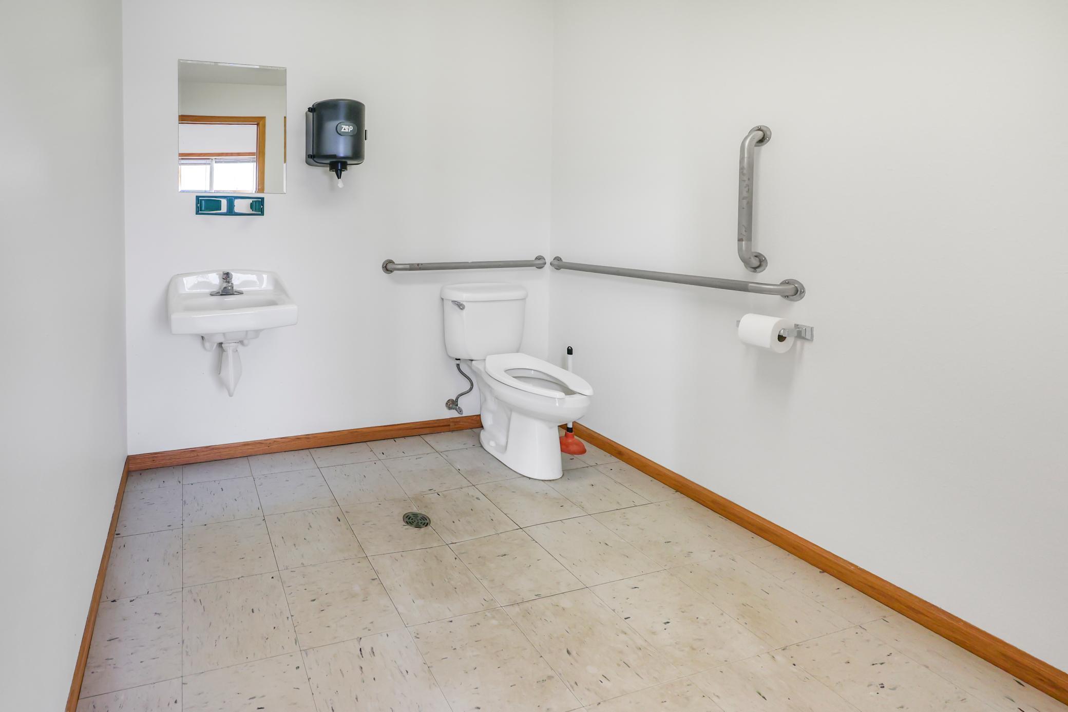 main property photo 26