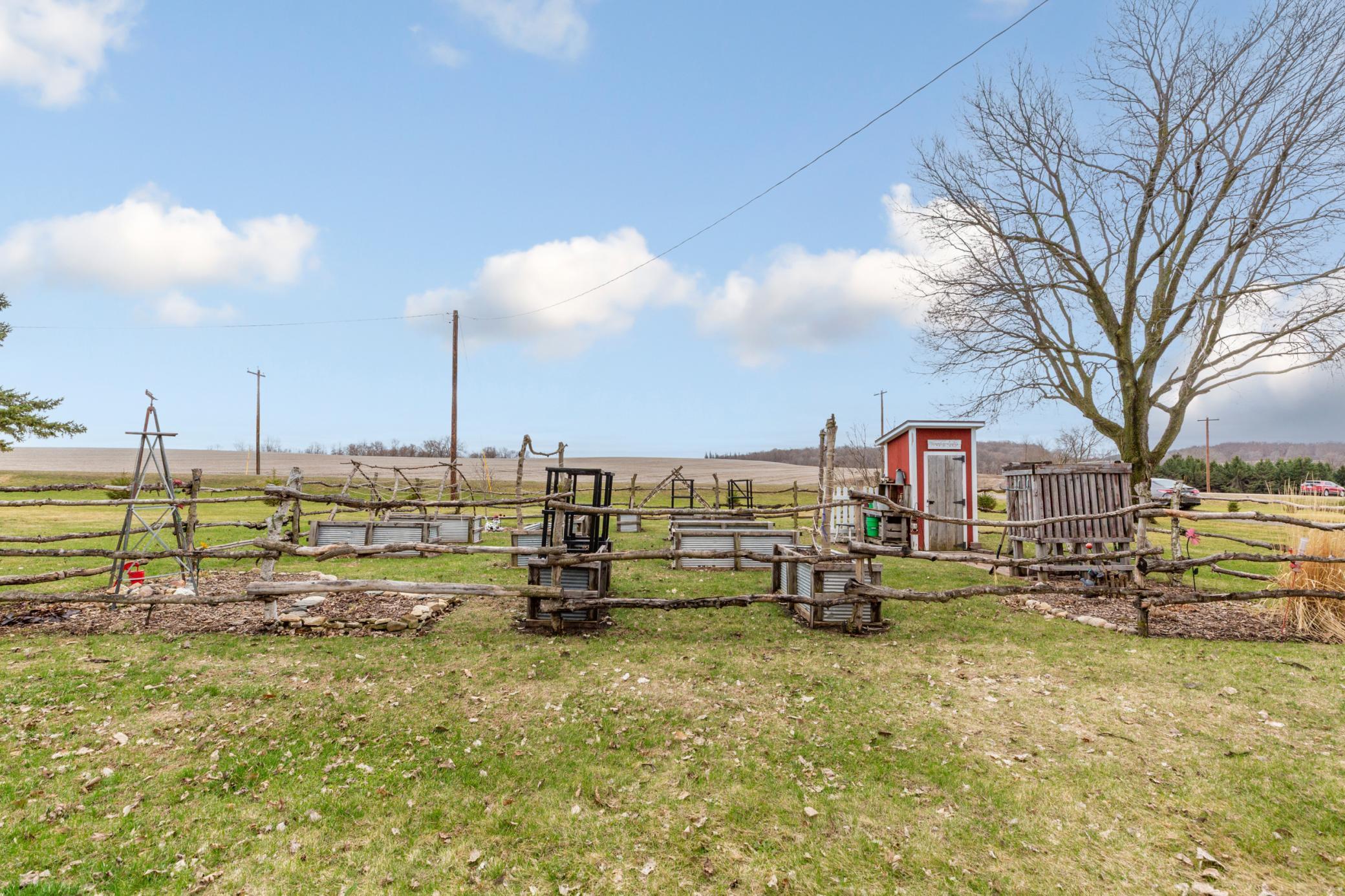 main property photo 50