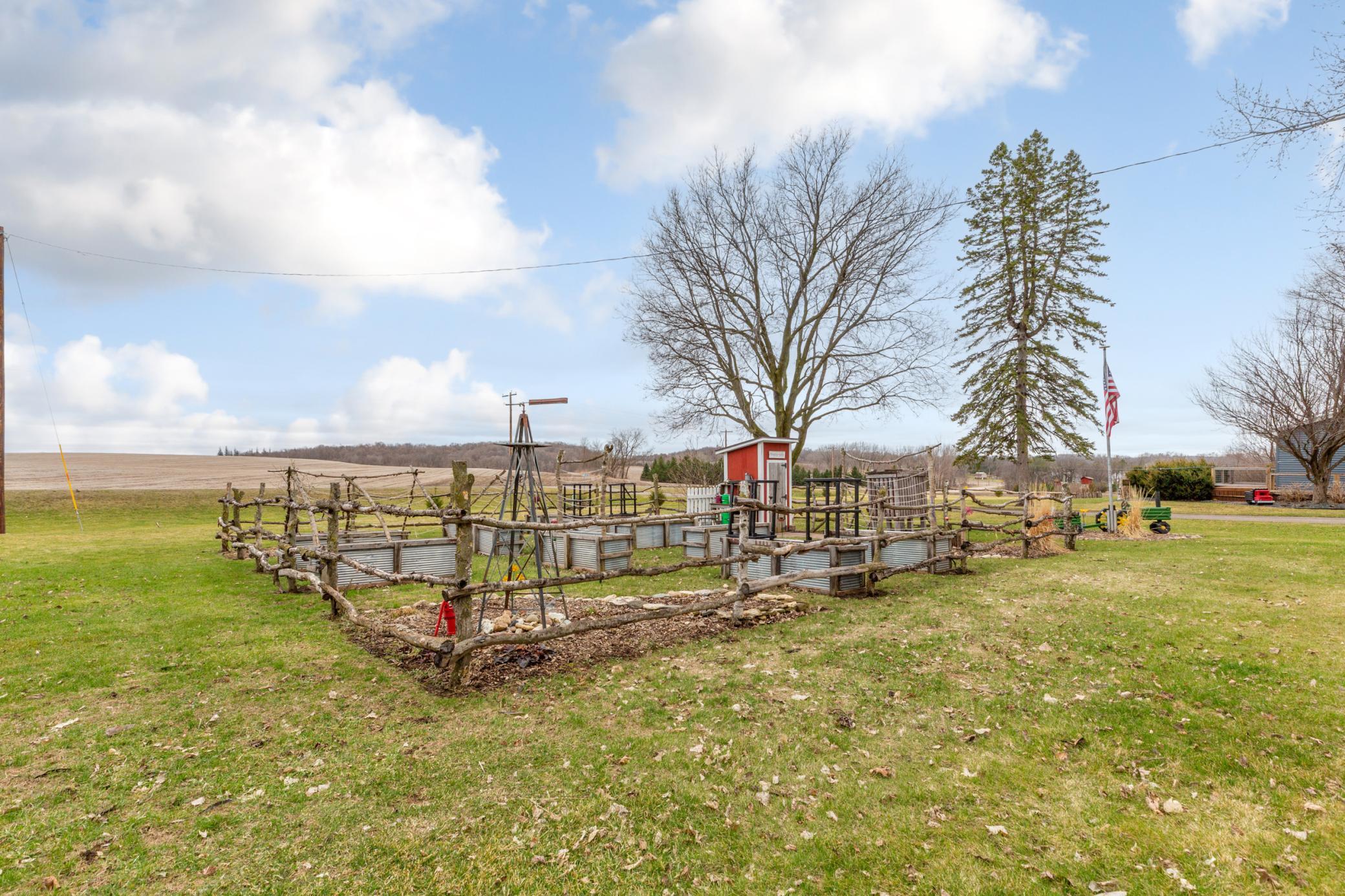 main property photo 51