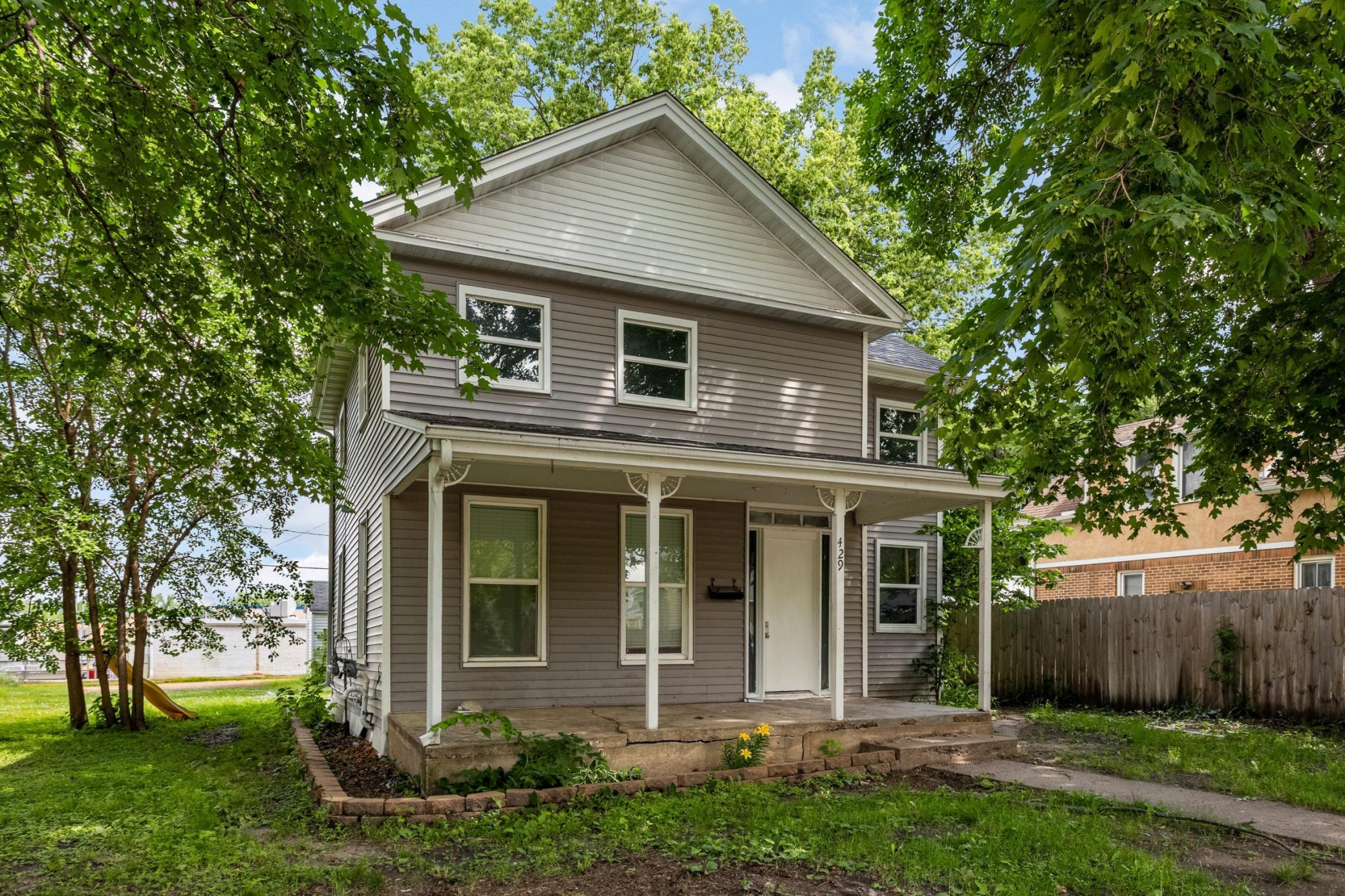 main property photo 1
