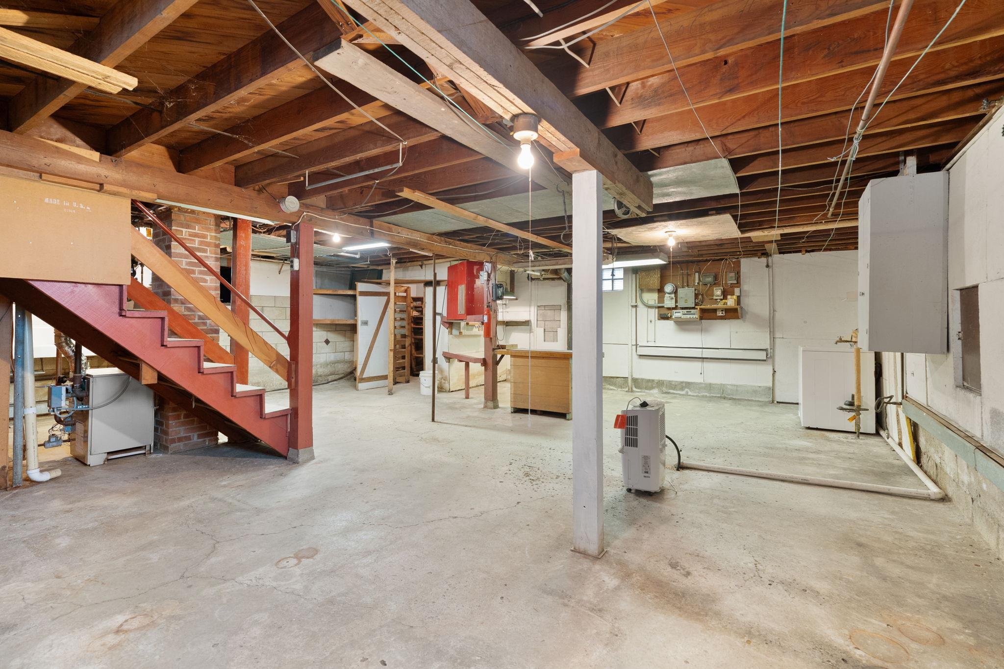 main property photo 22