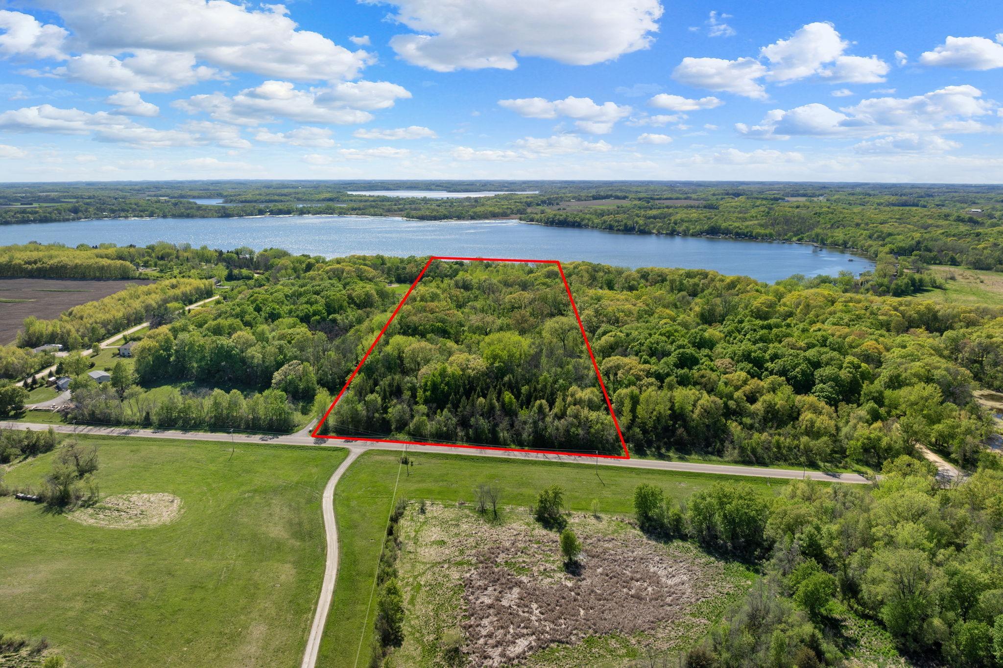 main property photo 3