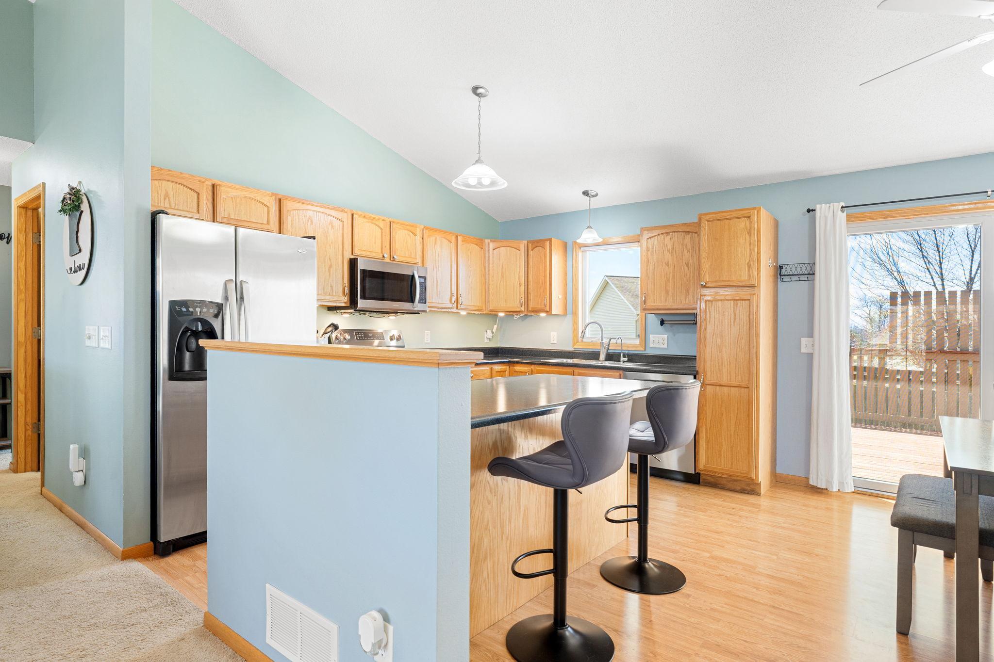 main property photo 9