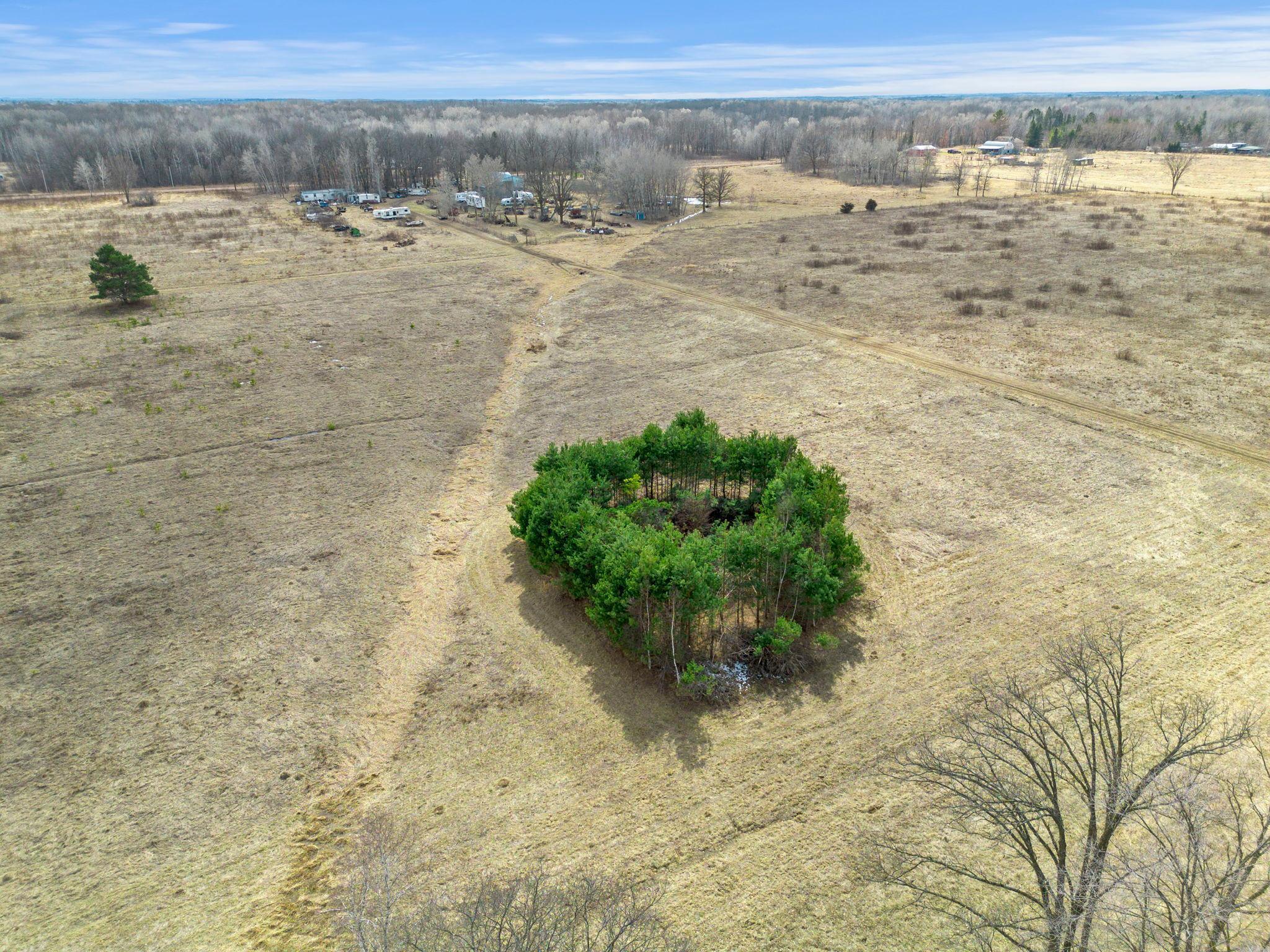 main property photo 9