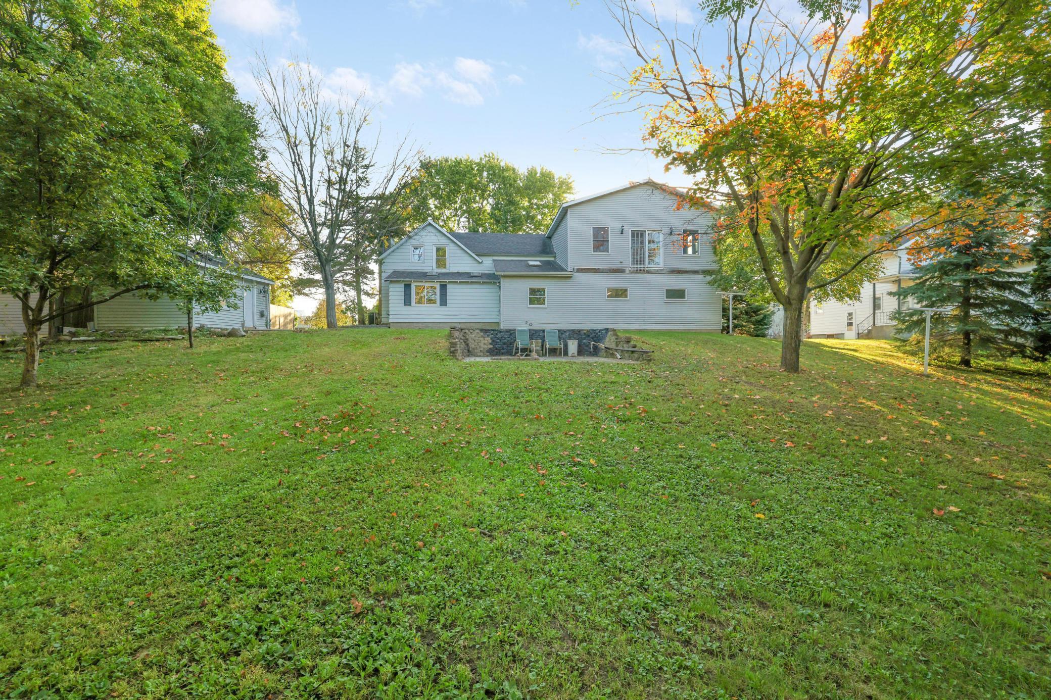 main property photo 4