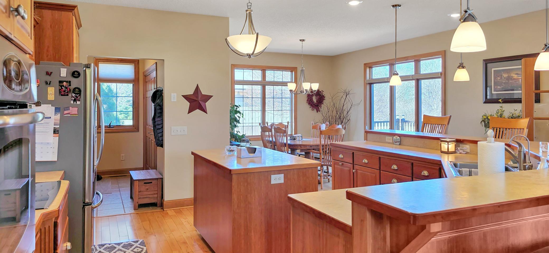 main property photo 12