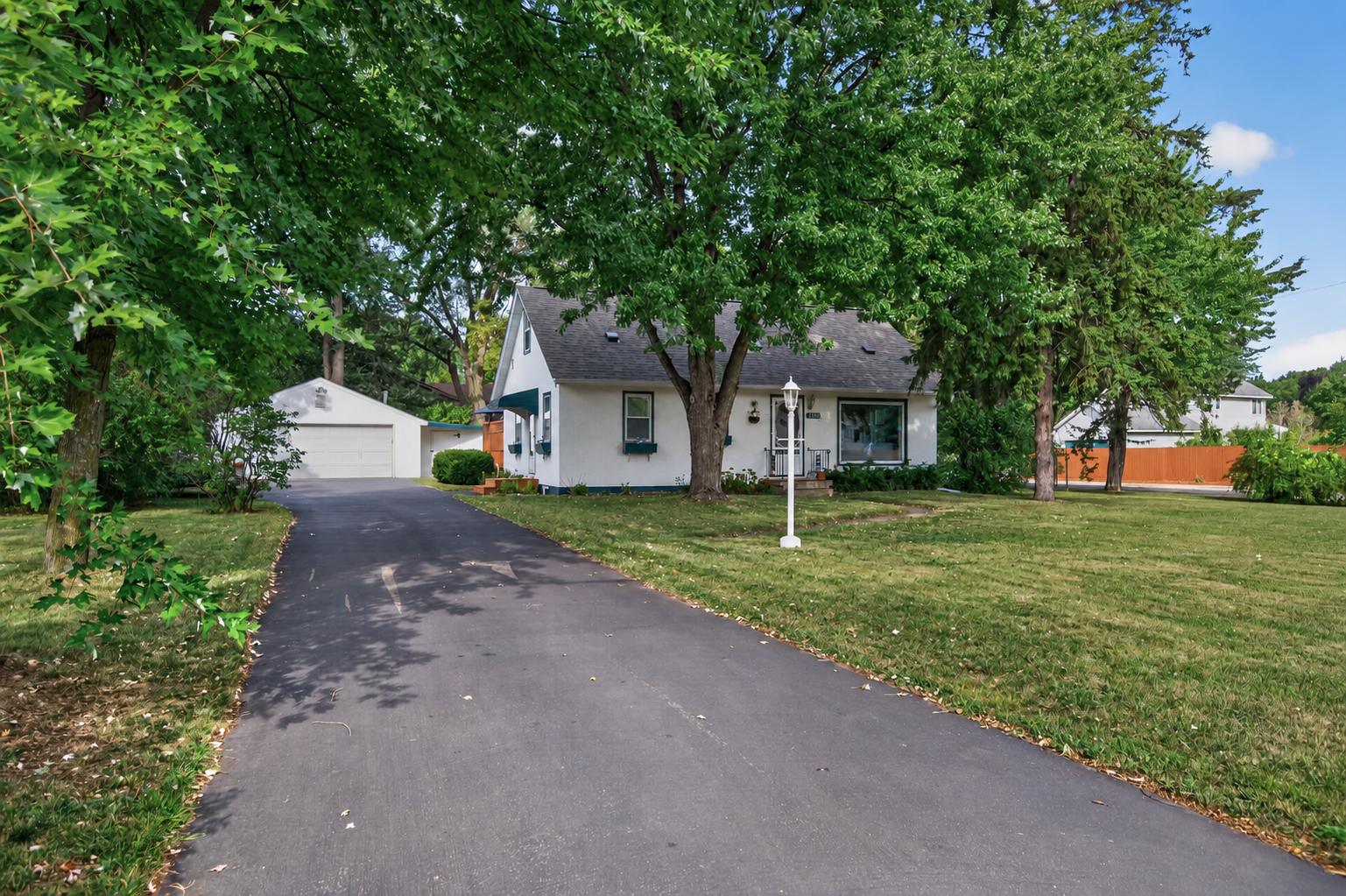 main property photo 50